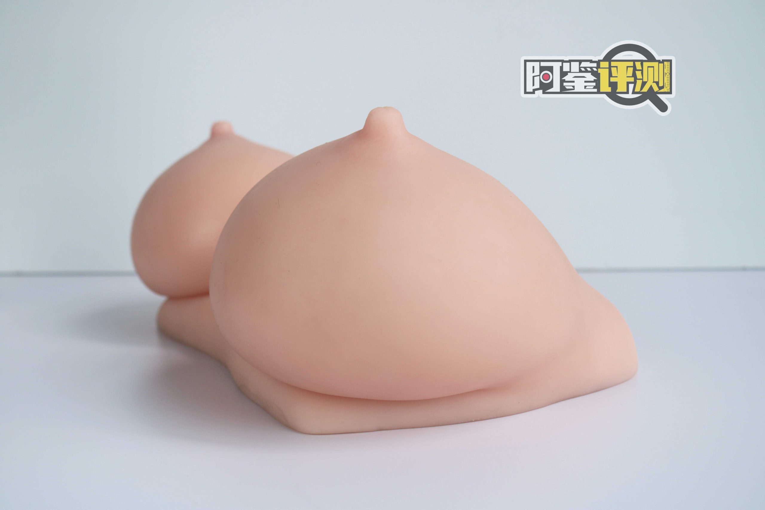 LoveFactor-完熟女郎（胸模）评测！孩子就好这口软的！