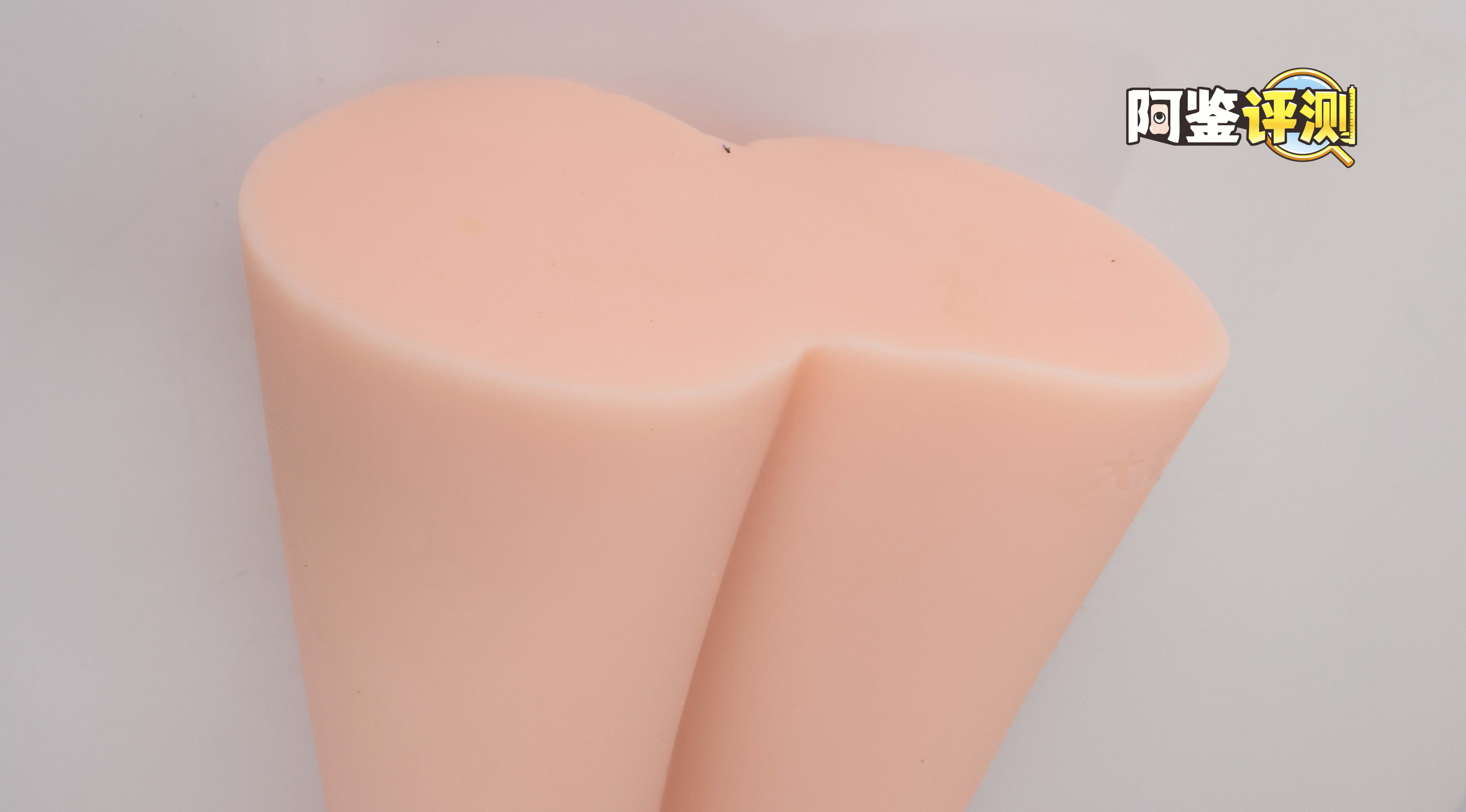 国产大魔王-jiojio评测！足控性癖大满足！难得一个可以使用的“玉足”