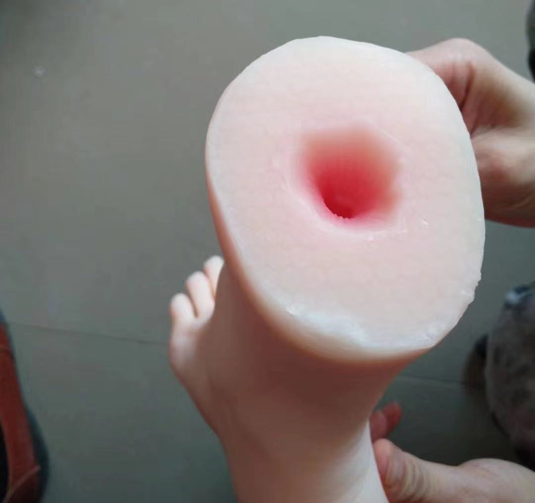 国产大魔王-jiojio评测！足控性癖大满足！难得一个可以使用的“玉足”