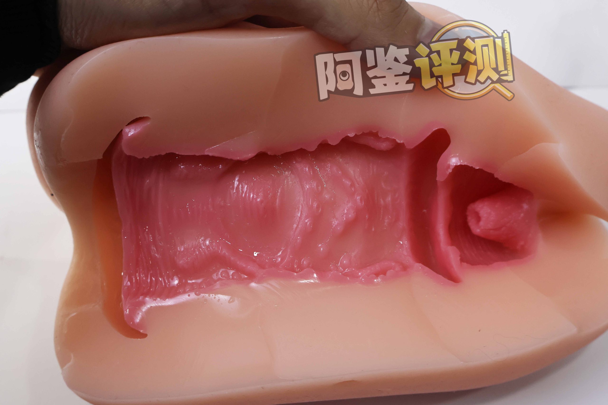 Lovefactor——“禁忌修女（新年礼盒）”评测！过于弱势的肉块结构，让错综起伏的肉块刺激感完全消失了...