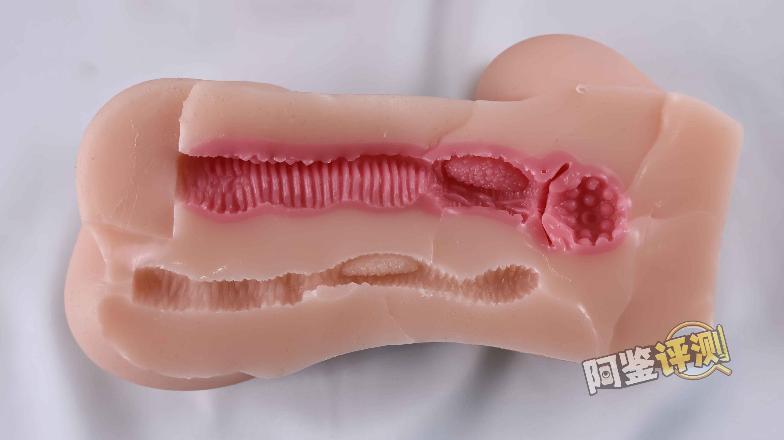 GXP—“发热试炼”评测！软胶+双通道+躯干形+大克重...要素拉满的最终产物将如何？