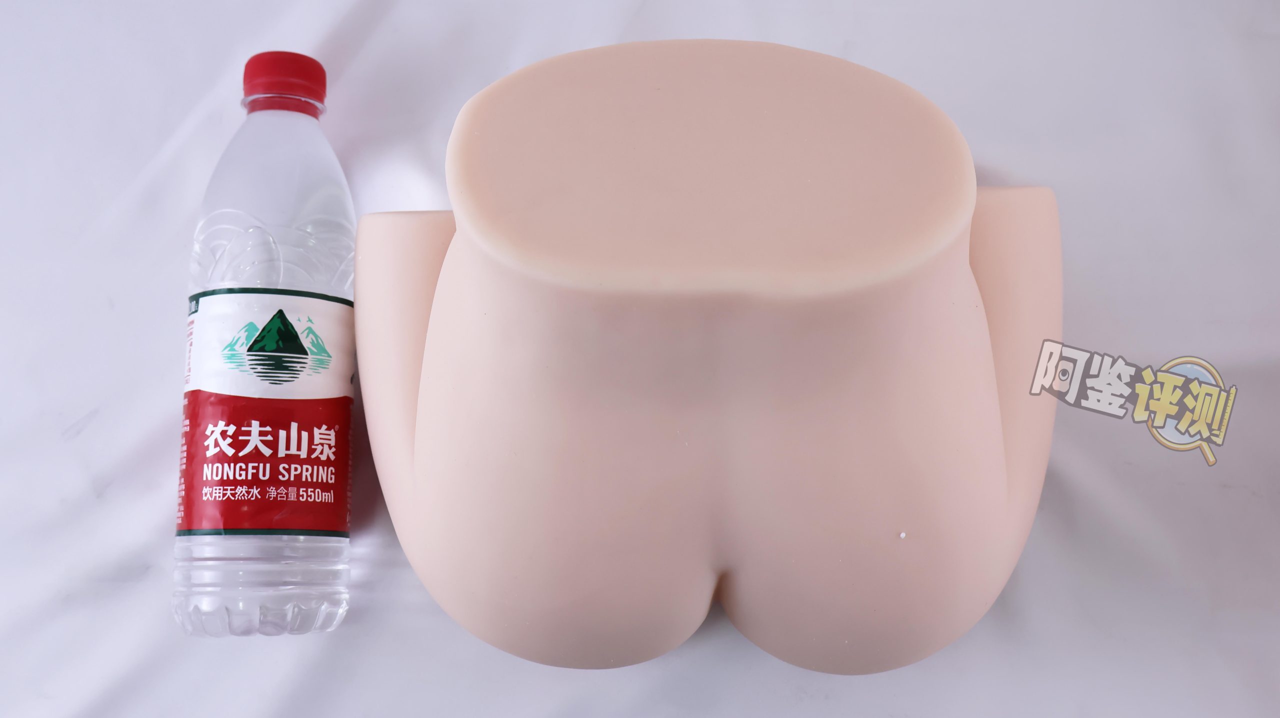 MACCOS——“纯洁之臀BIG”评测！变大后的手感好了太多，但通道为何没有继承？