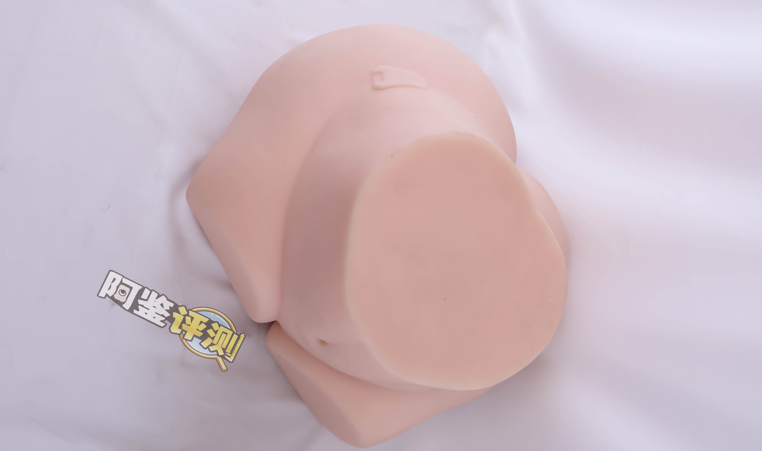 YUU——“幻雪机娘(臀模)”评测!相比换穴的问题,单纯的作为臀模的实用性就相当低