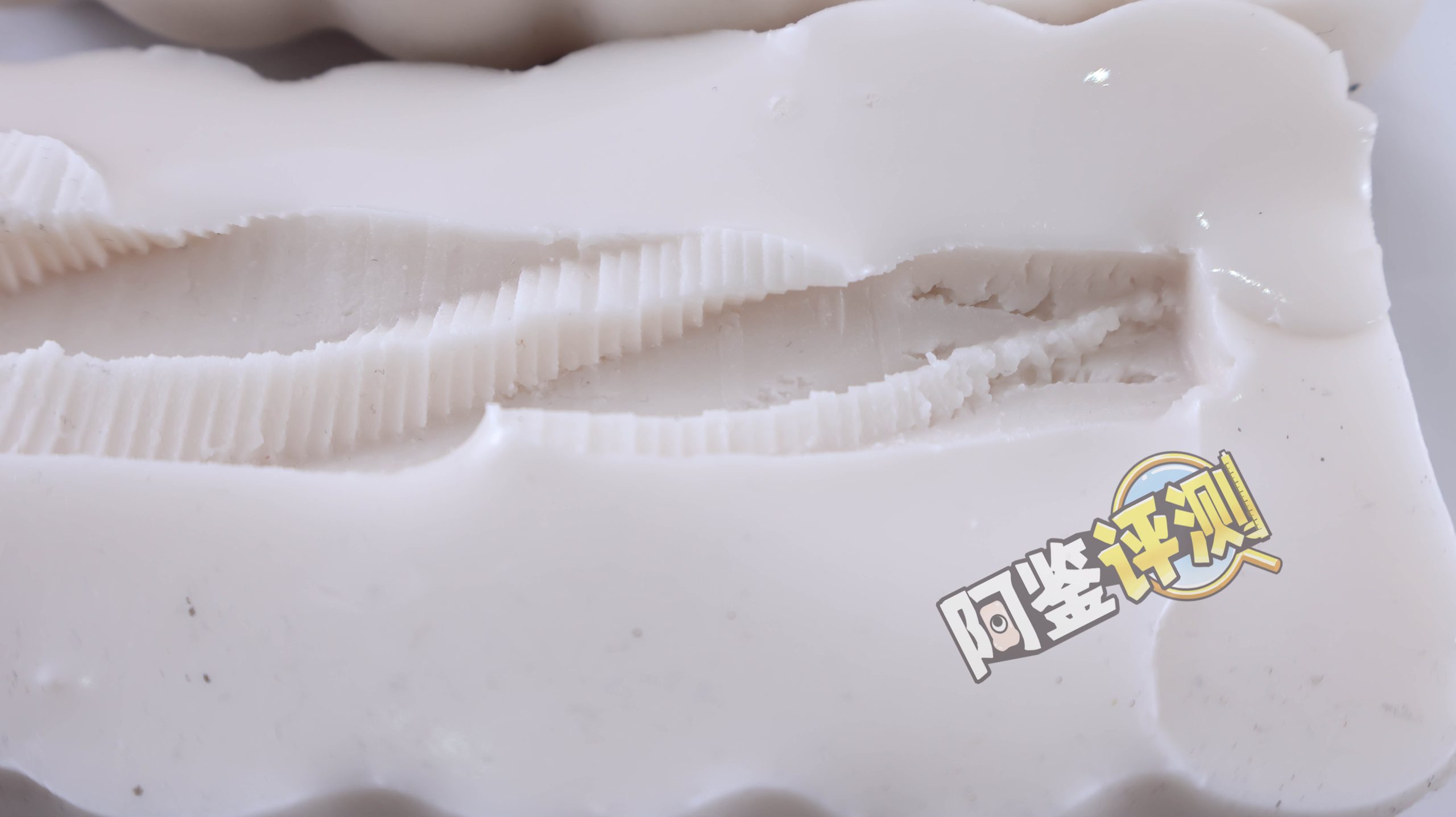 キテルキテル——“遗迹守卫Zero White Lv0”评测！如水般脂软感的慢玩，评价竟如此两极分化？