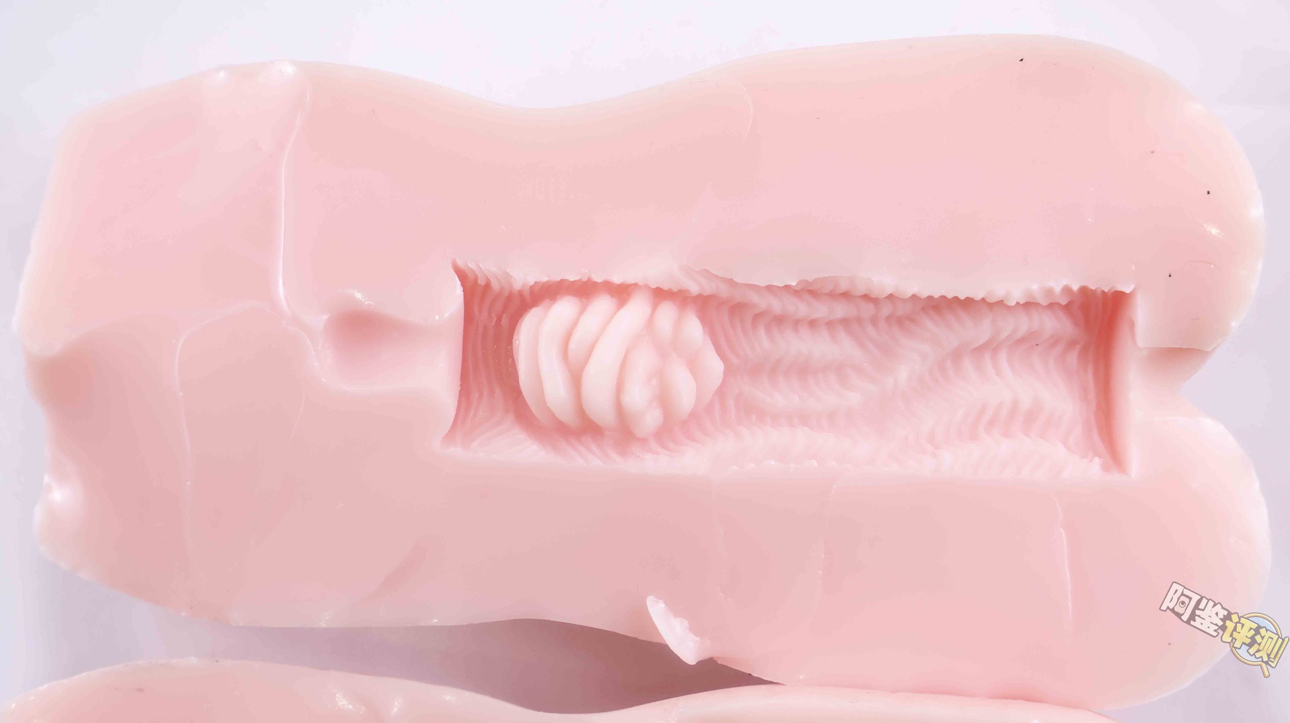 G-project——“猫耳娘”评测！造型明明是很大一个，通道居然这么短小？