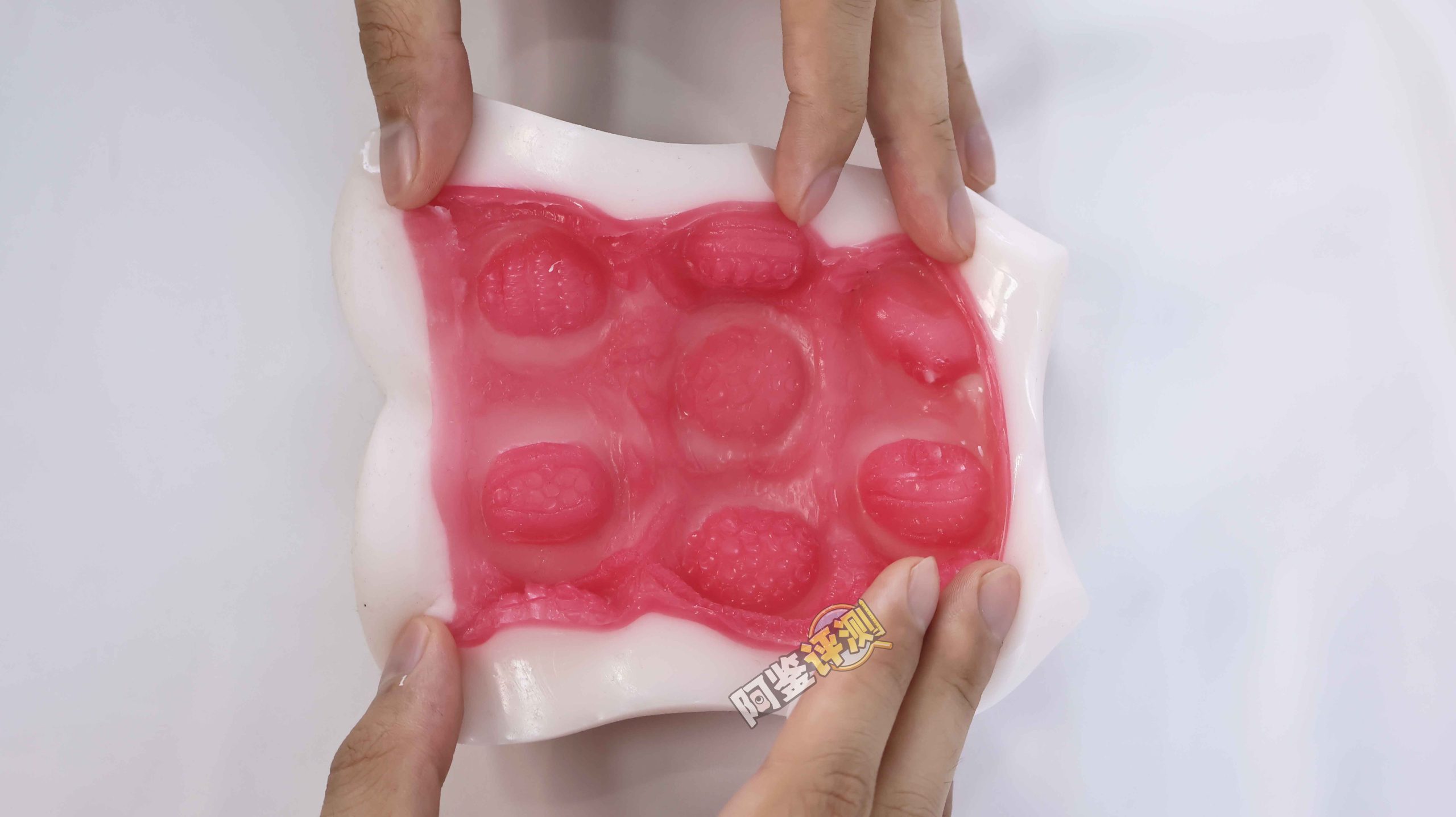 魔眼——“もち雪（BOTE IBO）”评测！纯白如雪的脂软材质，与坚实内层粗糙结构的奇妙配合