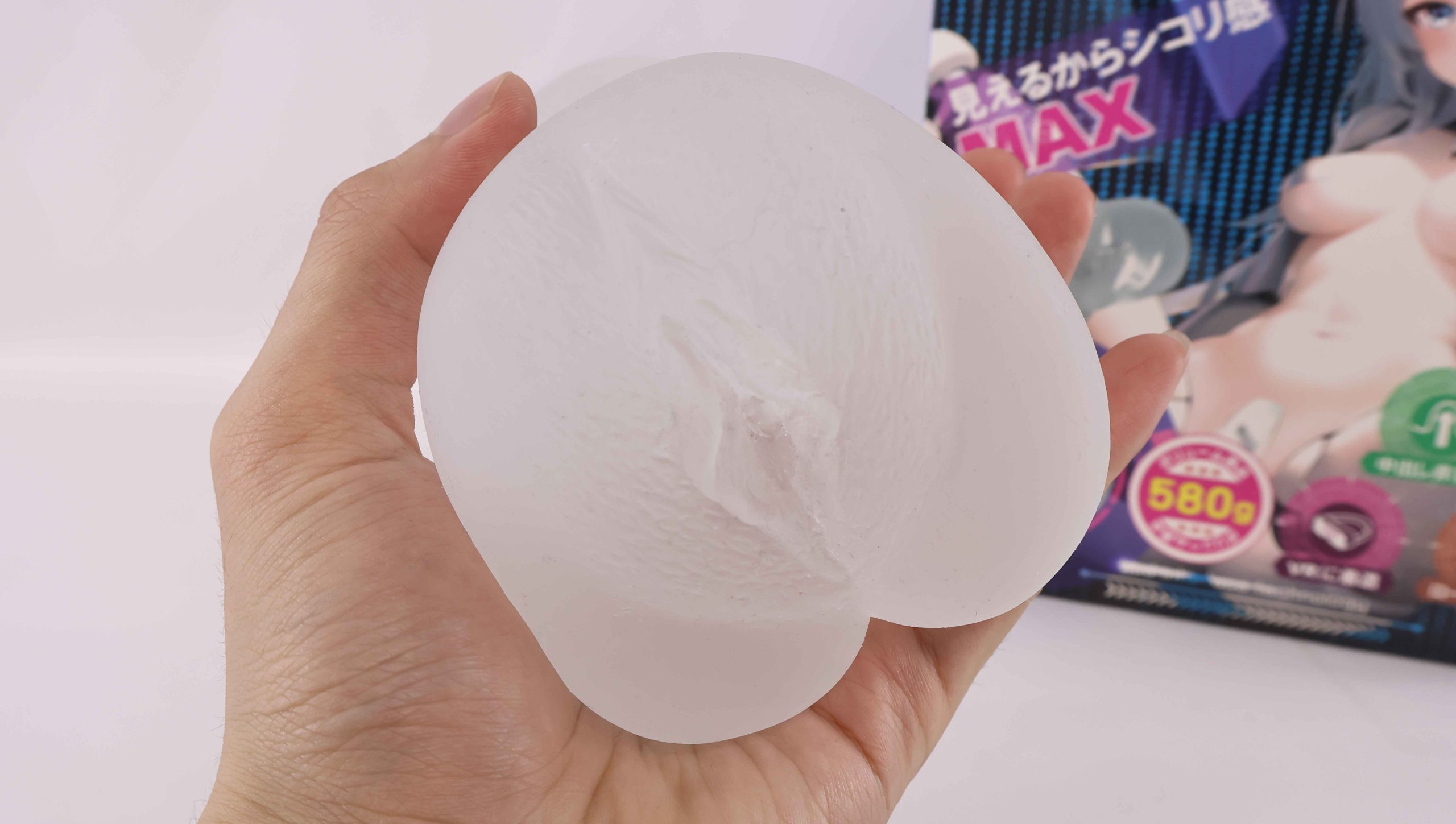 LoveFactor——“纯白机娘”评测！比起透明的核心卖点，胶体的黏着感给我印象更深...