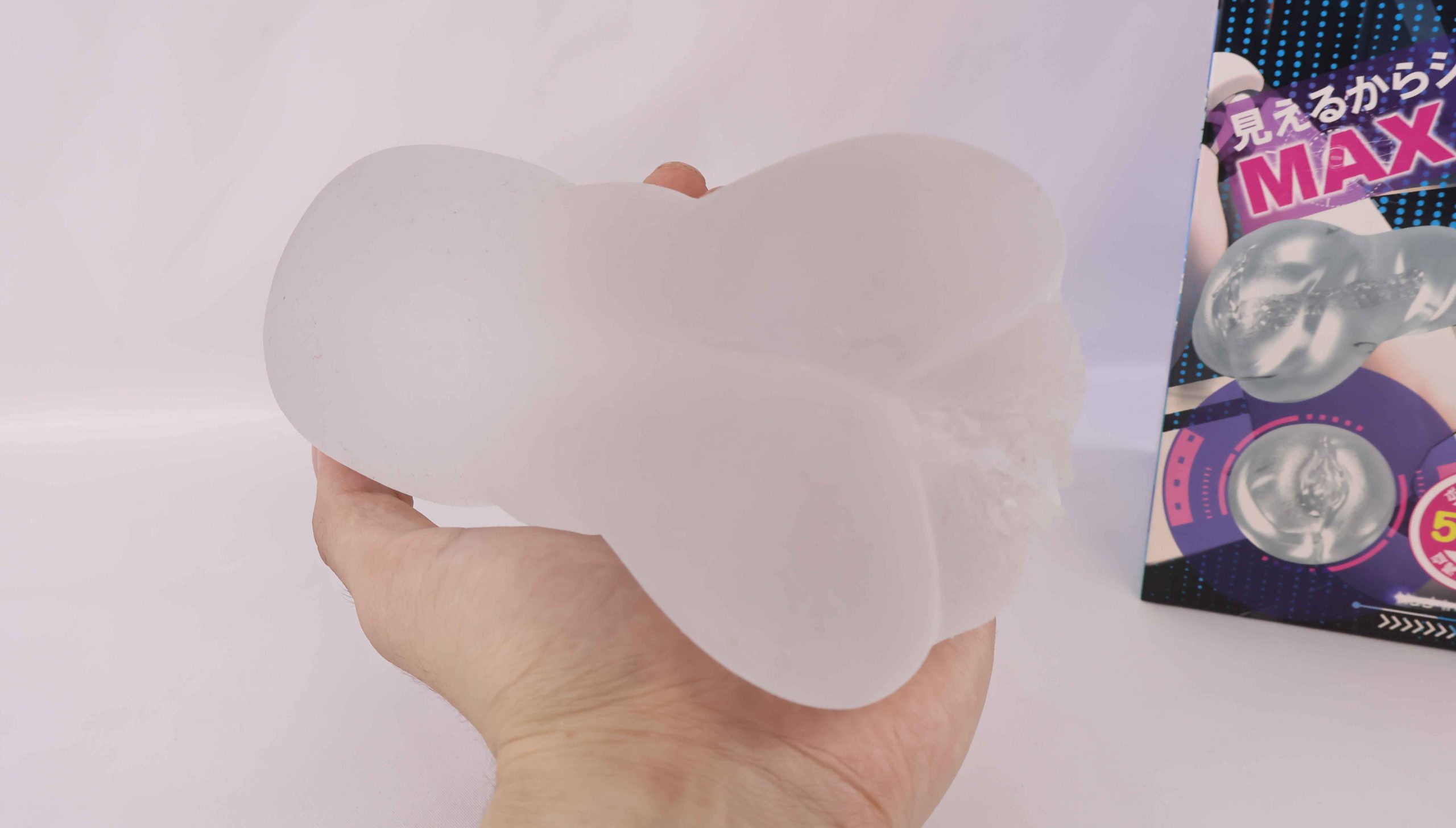 LoveFactor——“纯白机娘”评测！比起透明的核心卖点，胶体的黏着感给我印象更深...