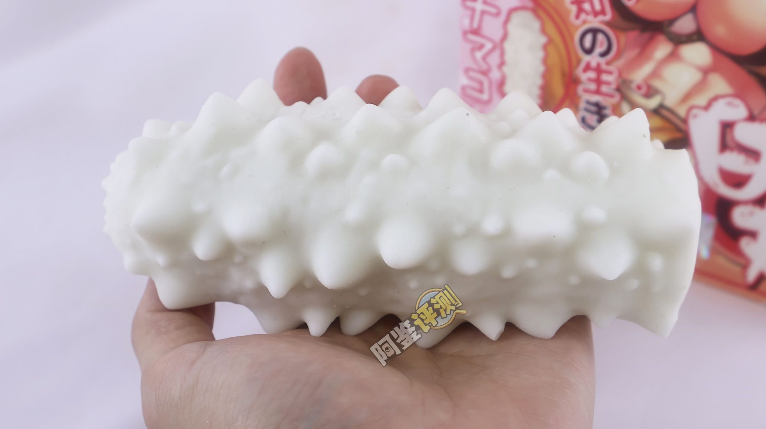 国产大魔王——“白丸”评测！虽然外形手感非常奇怪，但通道的剐蹭感不错