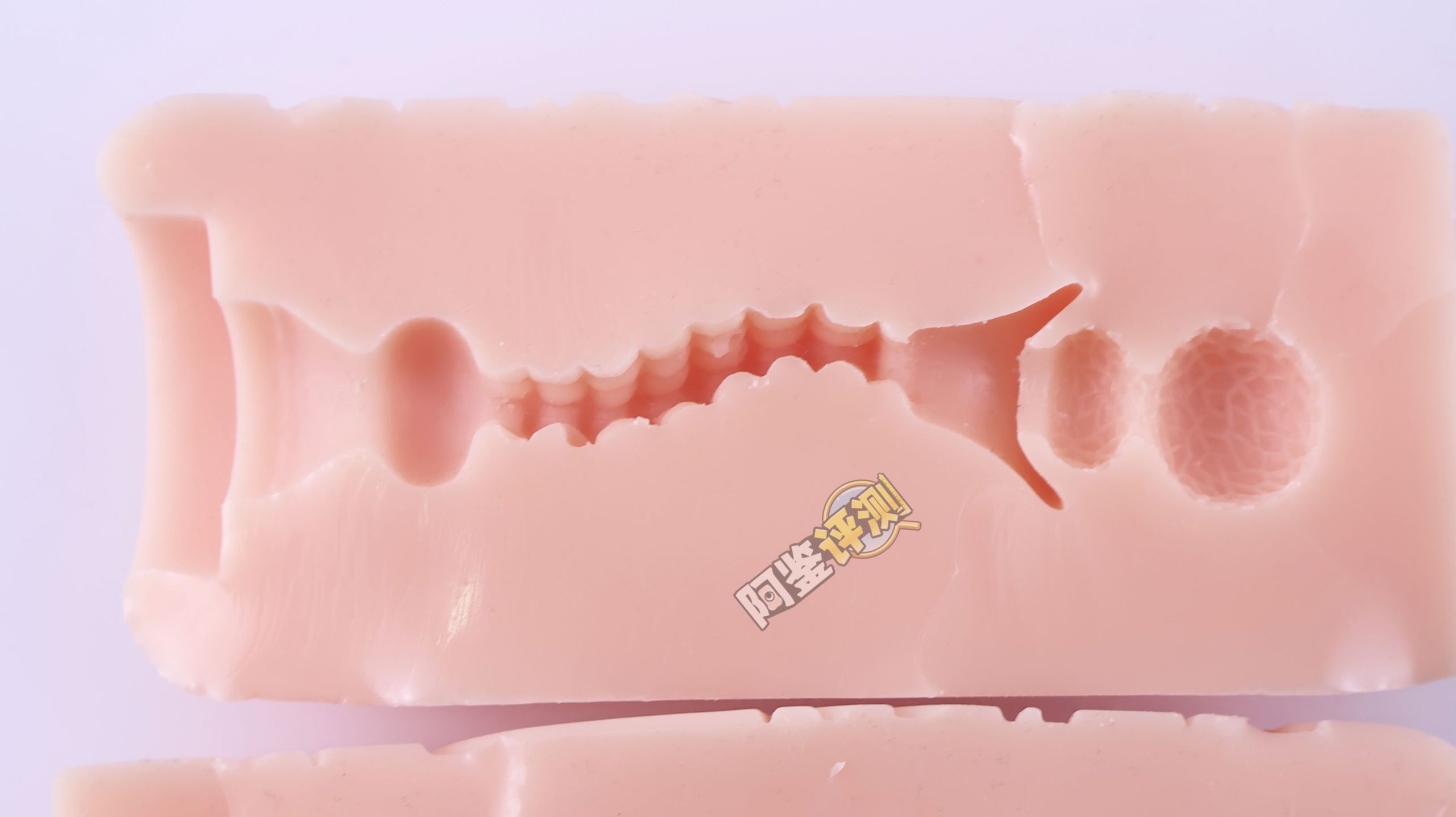 对子哈特——“舞踏会”评测!难以理解的古怪设计,像是礼盒中的月饼一样华而不实