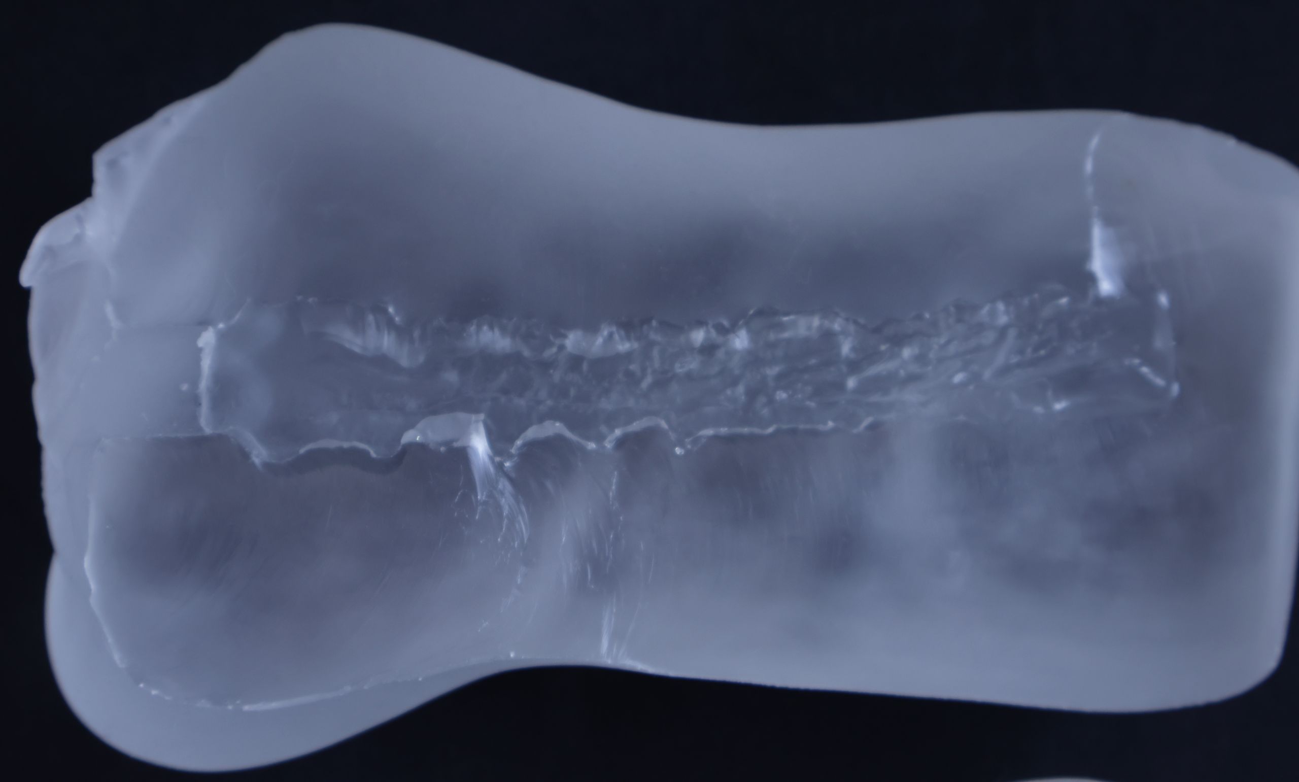 LoveFactor——“纯白机娘”评测！比起透明的核心卖点，胶体的黏着感给我印象更深...