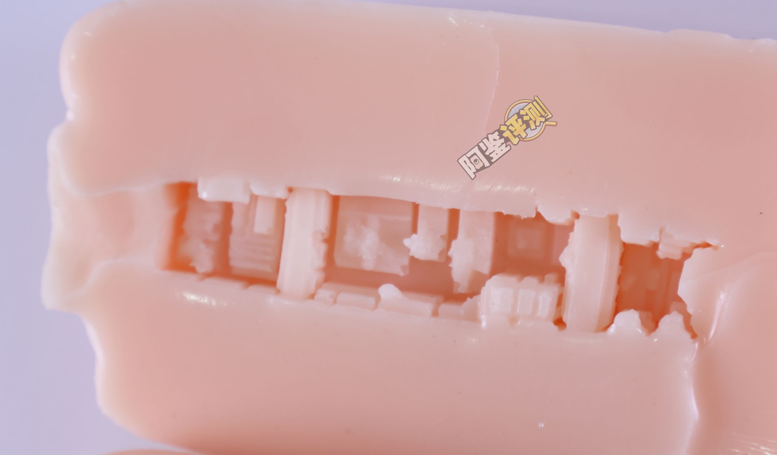 汤玛托易士——“雏宫病院”评测！“运输船”一样的层叠方块，有机胶体中有种机械的无机感