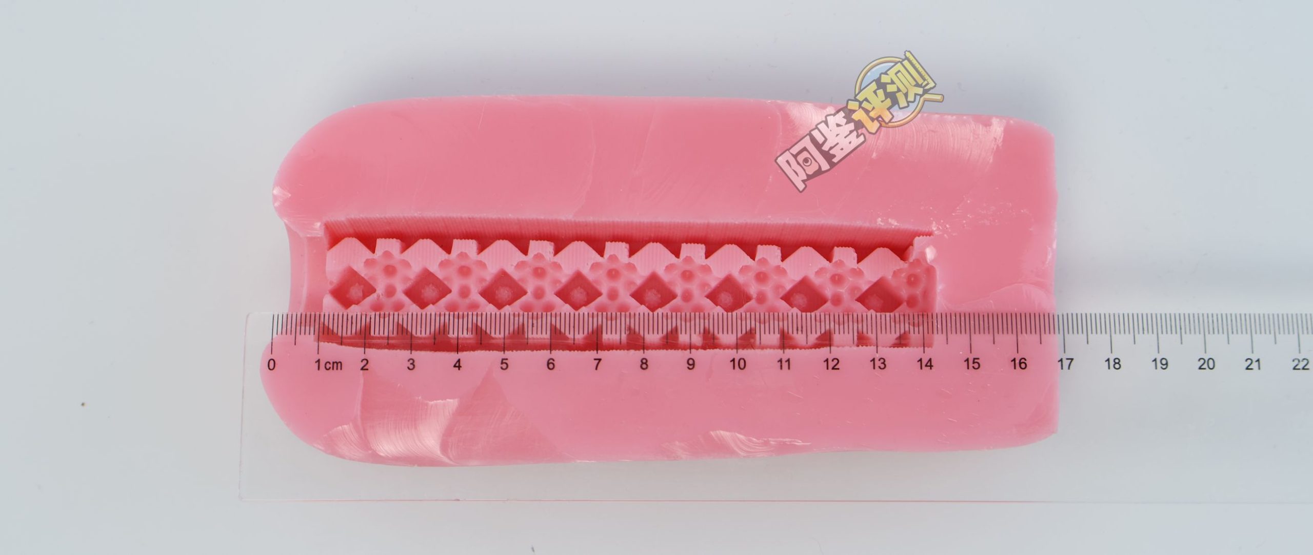 COOLP——“肉球喵杯”评测！粉色的超大圆柱，首创的“包裹式凸起”！