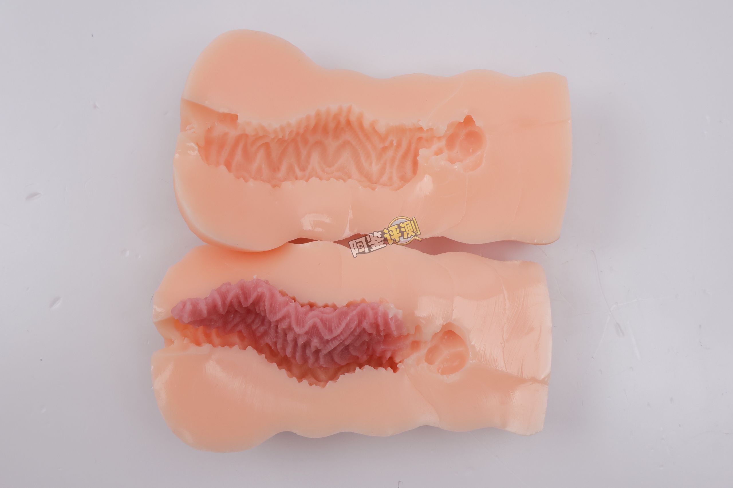 汤马托易士——“AIV NO.06”评测！大舌头很有新意，但软胶外形问题也很大