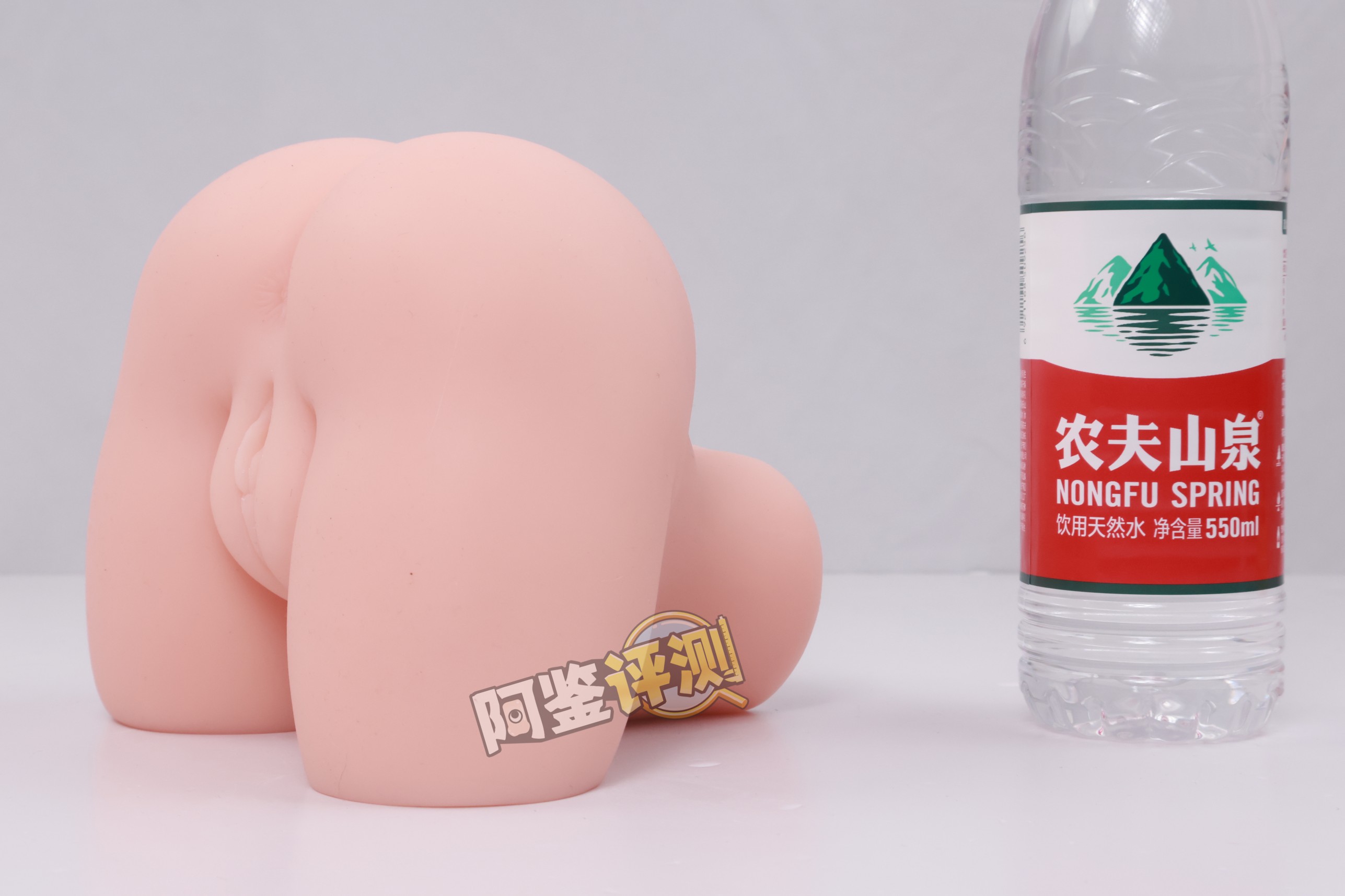 GXP——“兔仆长”评测！猎奇的双子宫小兔几，带腿造型的杯子是怎样体验？