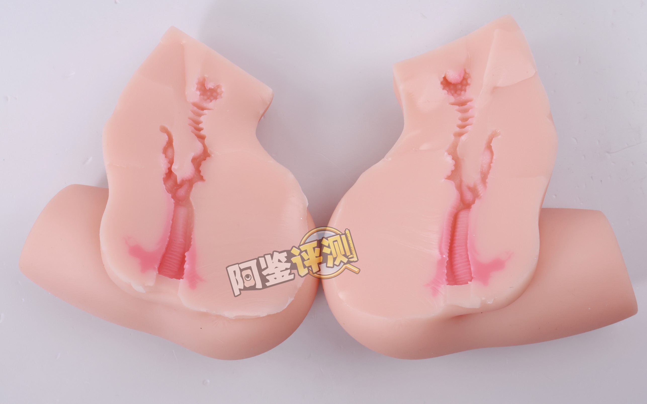 GXP——“兔仆长”评测!猎奇的双子宫小兔几,带腿造型的杯子是怎样体验?