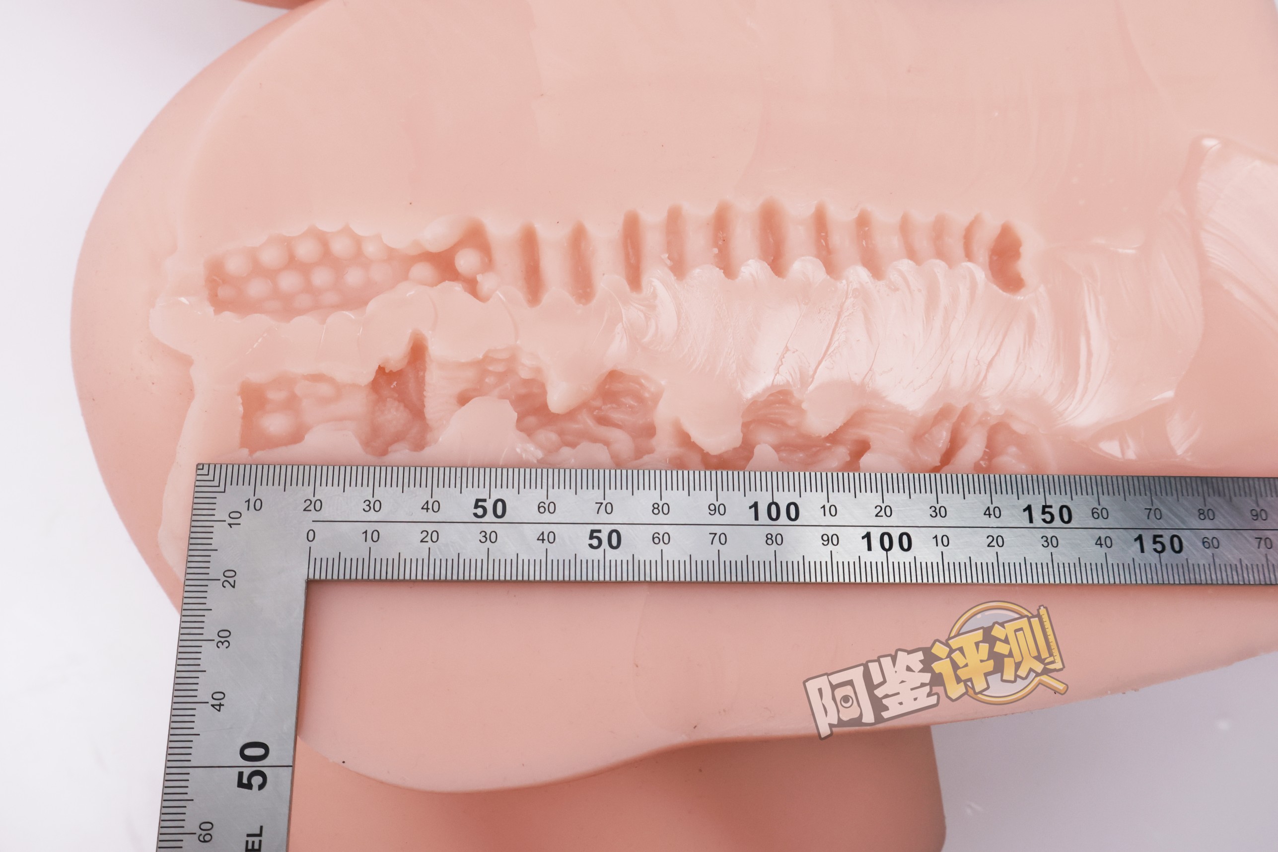 HMAX——“究极之臀”评测！虽然手感上是个不错的软臀，但体验居然这么不好