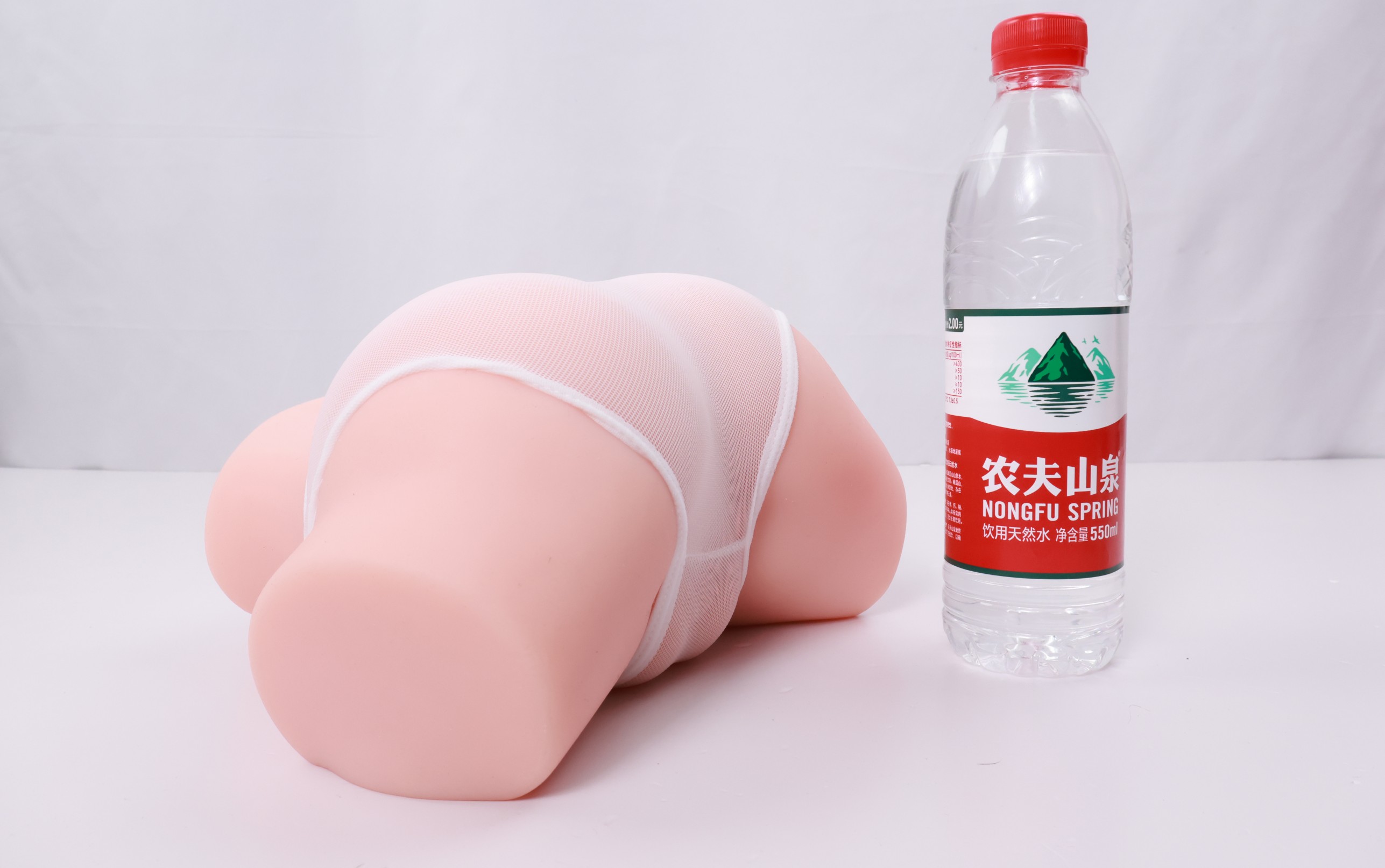 TMT——“星野爱丽丝”评测！软感不错，但个头太小，设计上也感觉有些普通