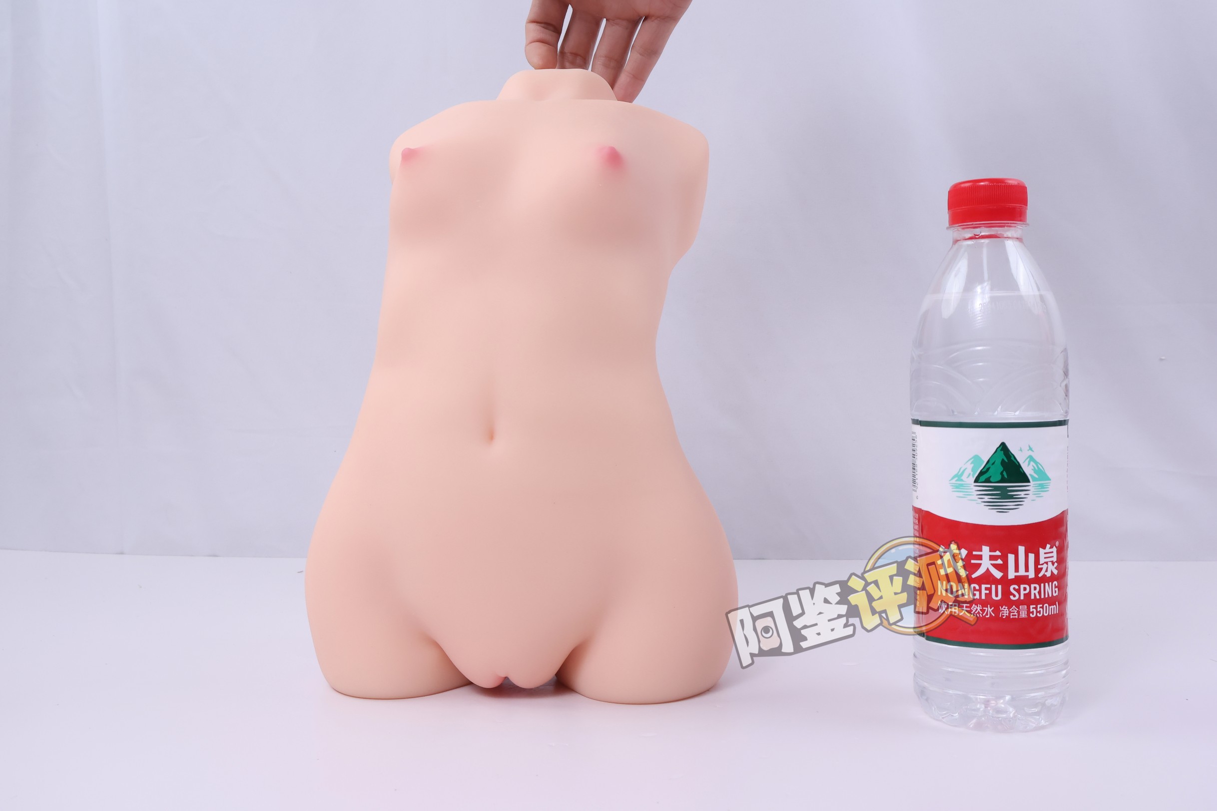 KAGUYANO——“柴慕斯"评测！高硬度的萝莉小身体倒模，你的乳头怎么尖尖的？