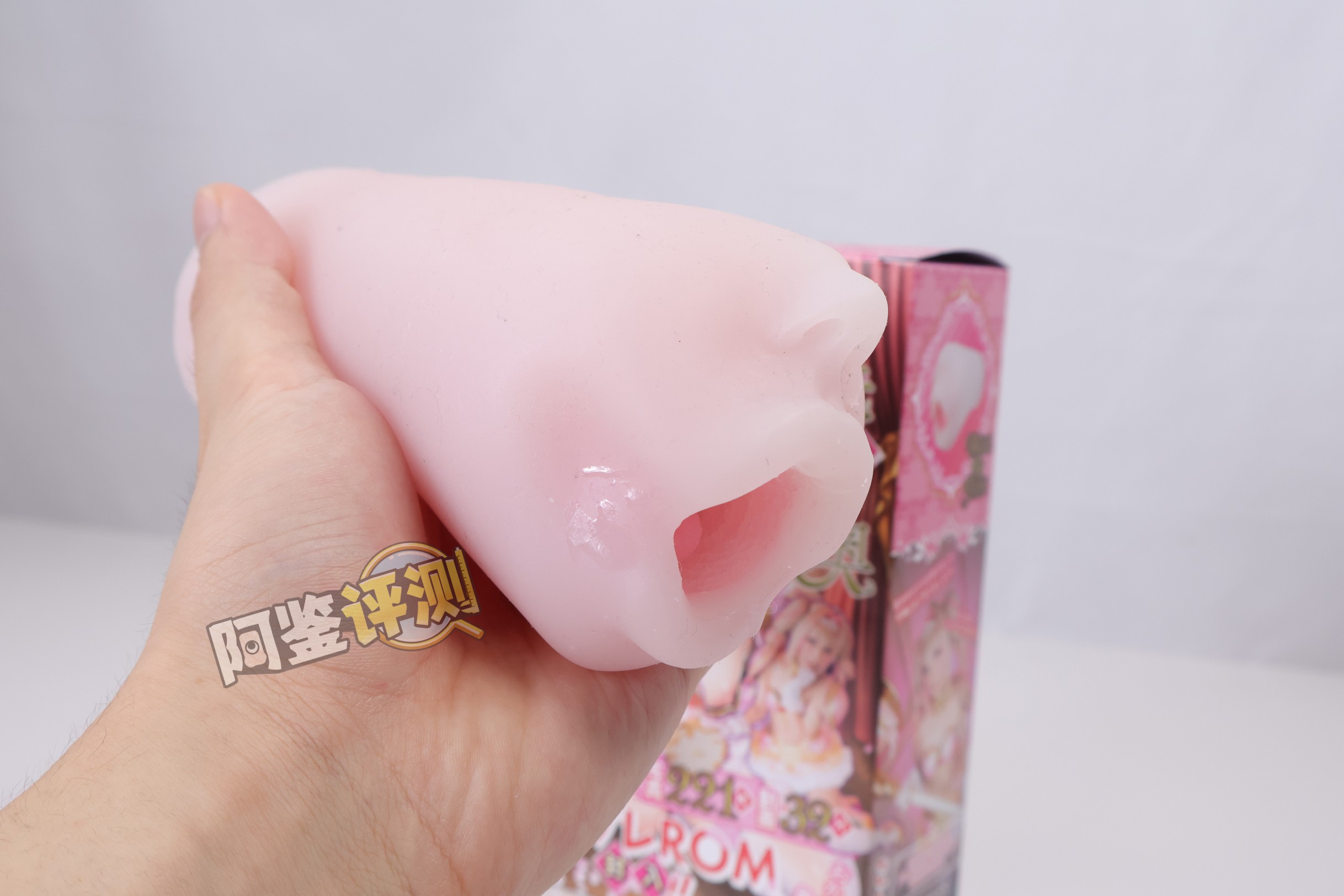 火炮——“ 颜面性器”评测！很有创意的设定，但是实际体验上完全没有体现出特点