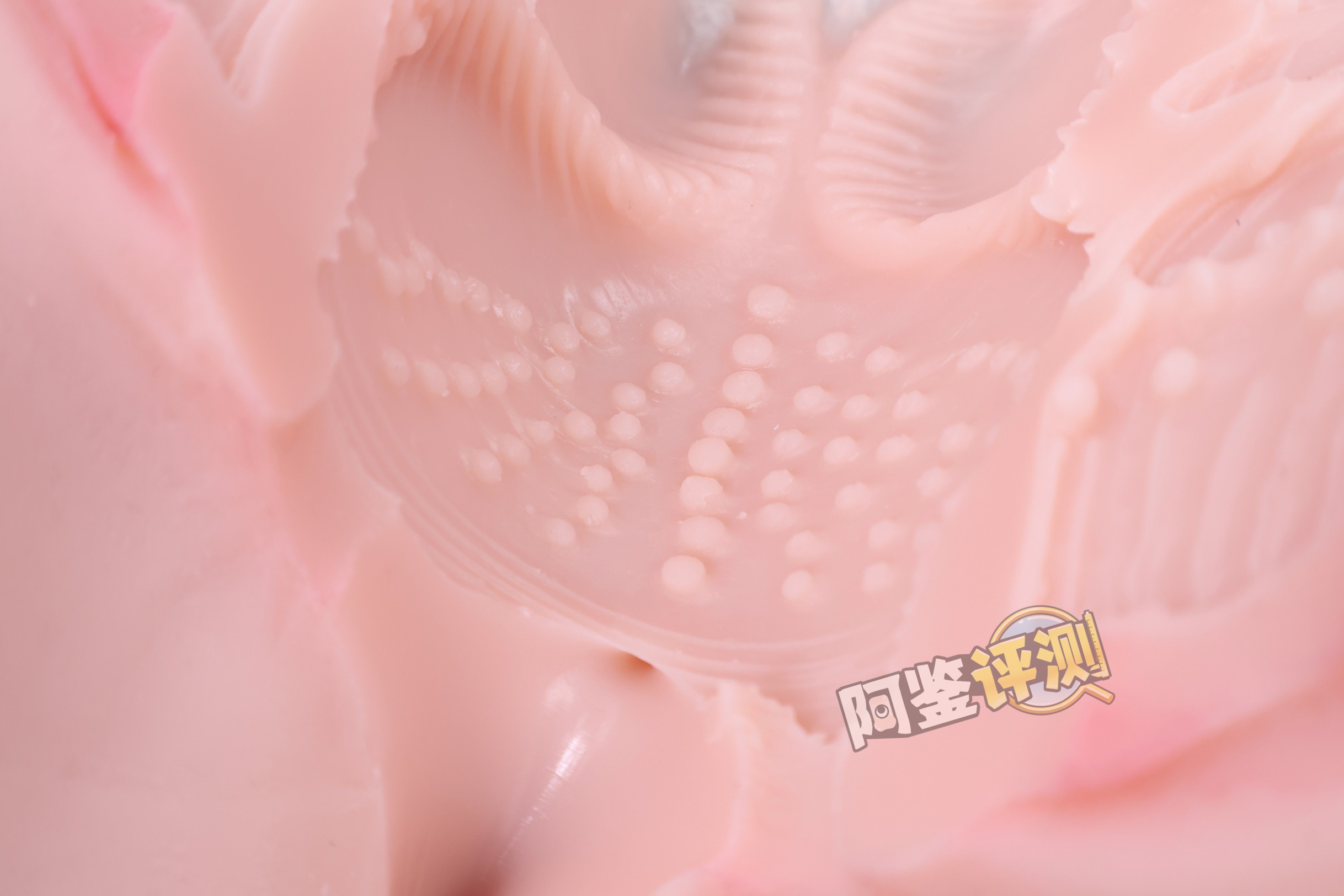 BONMOR——“美骨柔姬”评测！超级真实的肋骨握持感，但腿部和通道设计糟糕到难以相信