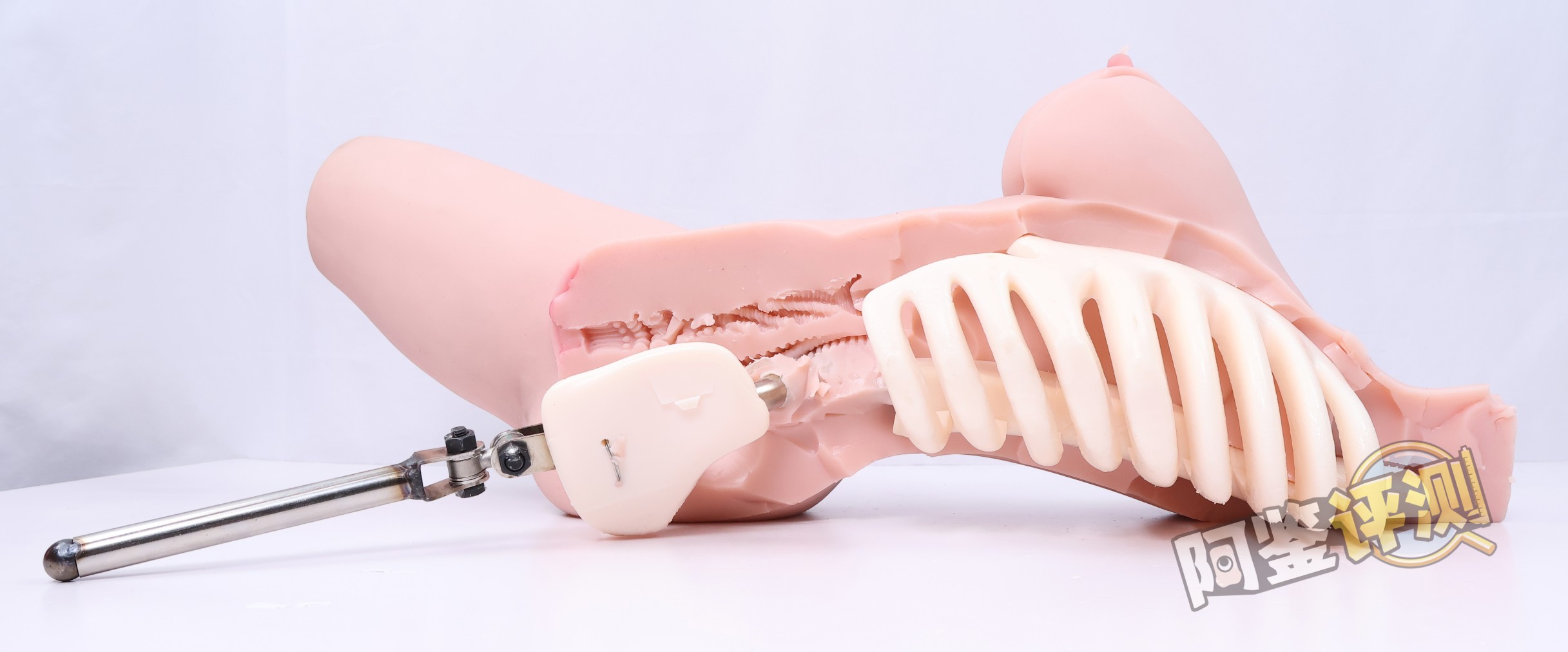 BONMOR——“美骨柔姬”评测！超级真实的肋骨握持感，但腿部和通道设计糟糕到难以相信