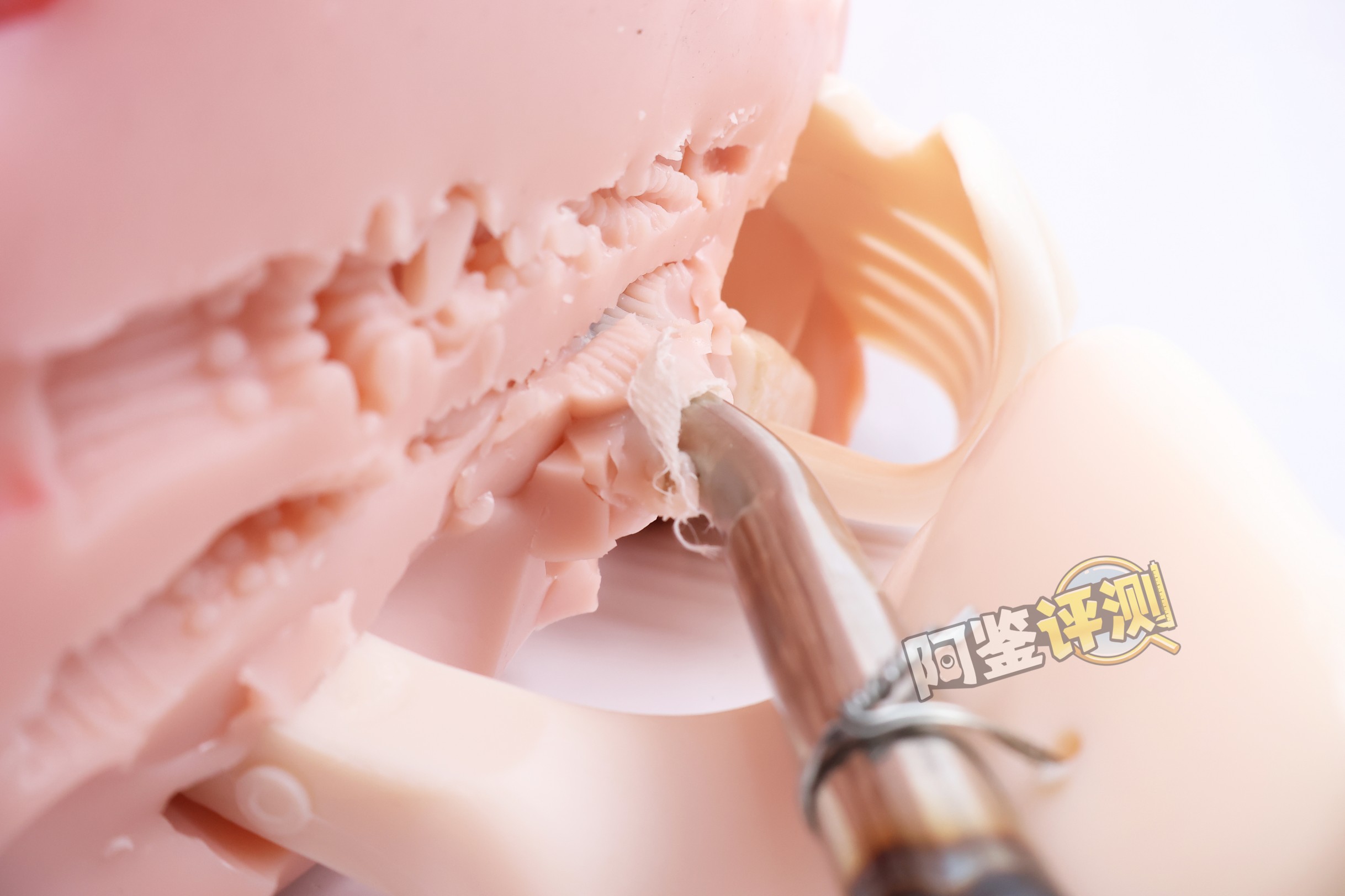 BONMOR——“美骨柔姬”评测！超级真实的肋骨握持感，但腿部和通道设计糟糕到难以相信