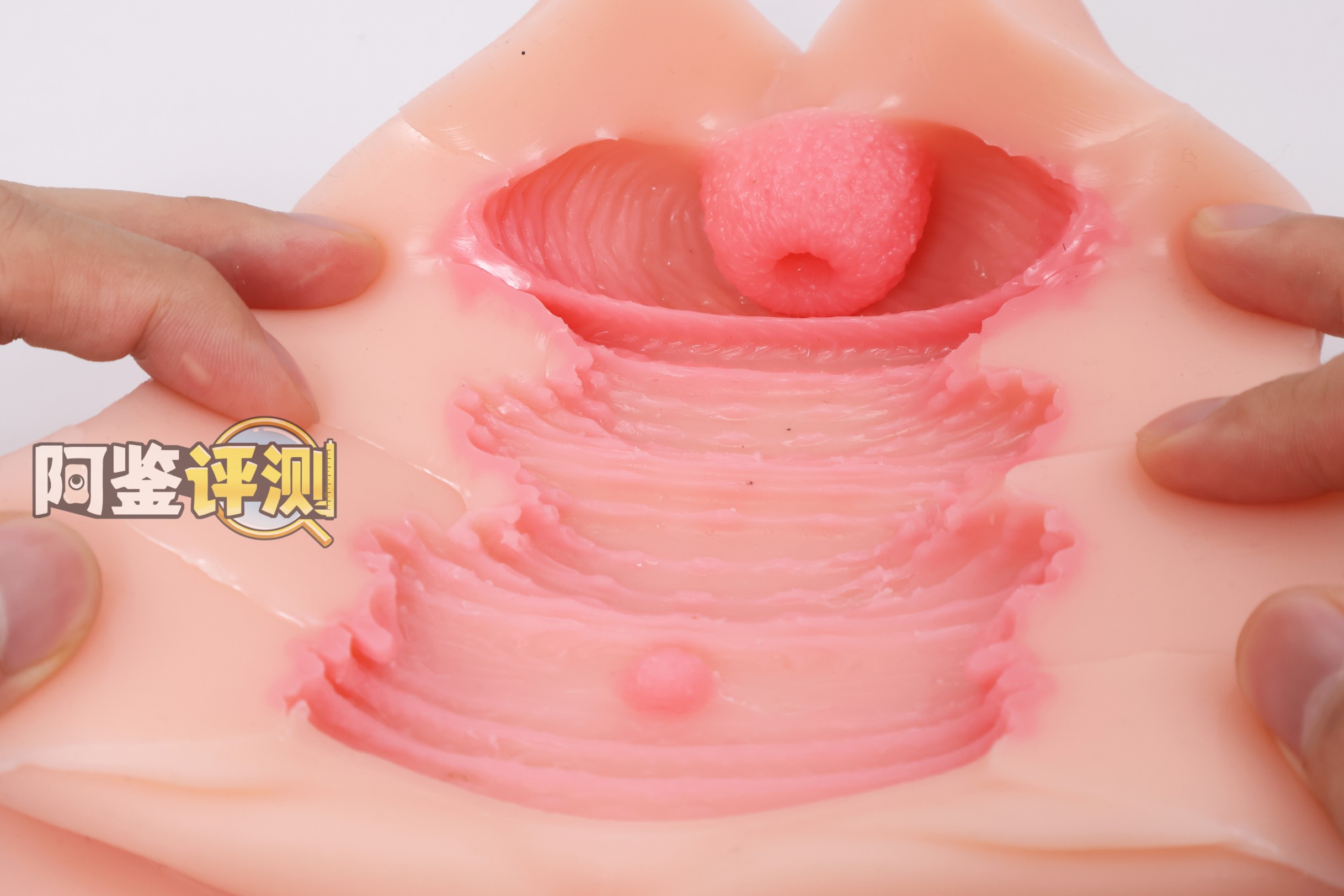 RQS——“梦幻精灵”评测！独特的厚实末端子宫设计，不过实用度好像没有那么高