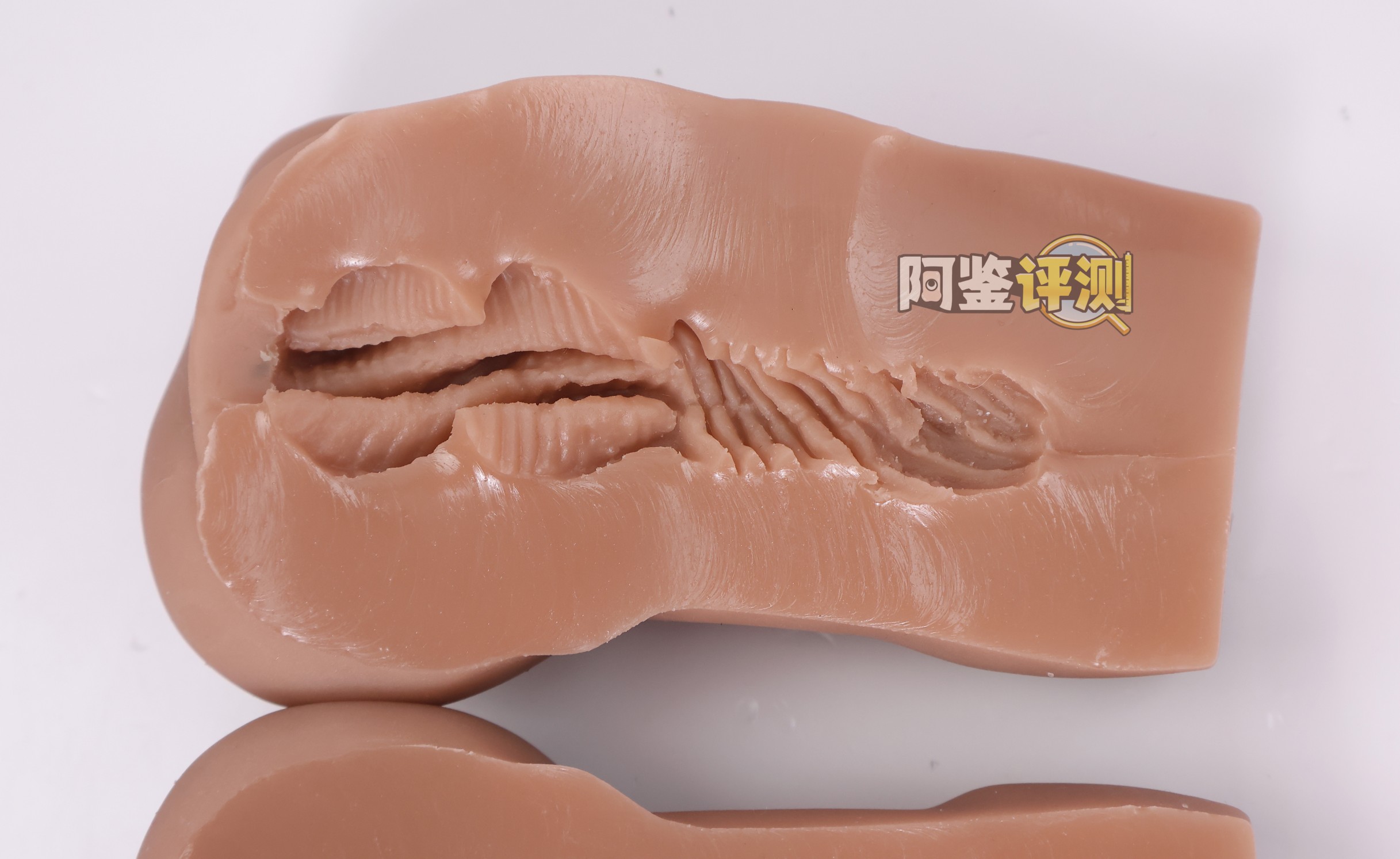 yokubou——“涩谷辣妹”评测！强烈螺旋的剐蹭感， 但通道有些太过松垮了