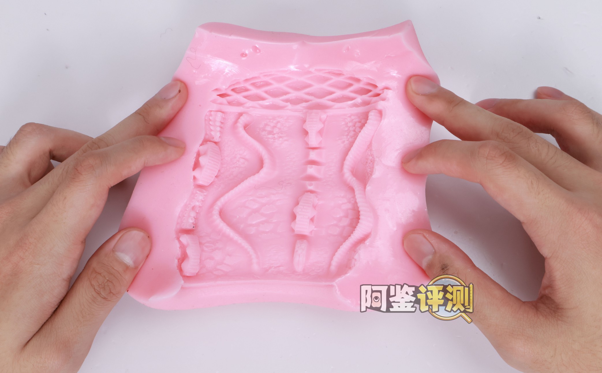 RIDE JAPAN——“海马波浪”评测!黏感材料的独特发挥,带有奇奇怪怪“滞留感”的竖向剐蹭!