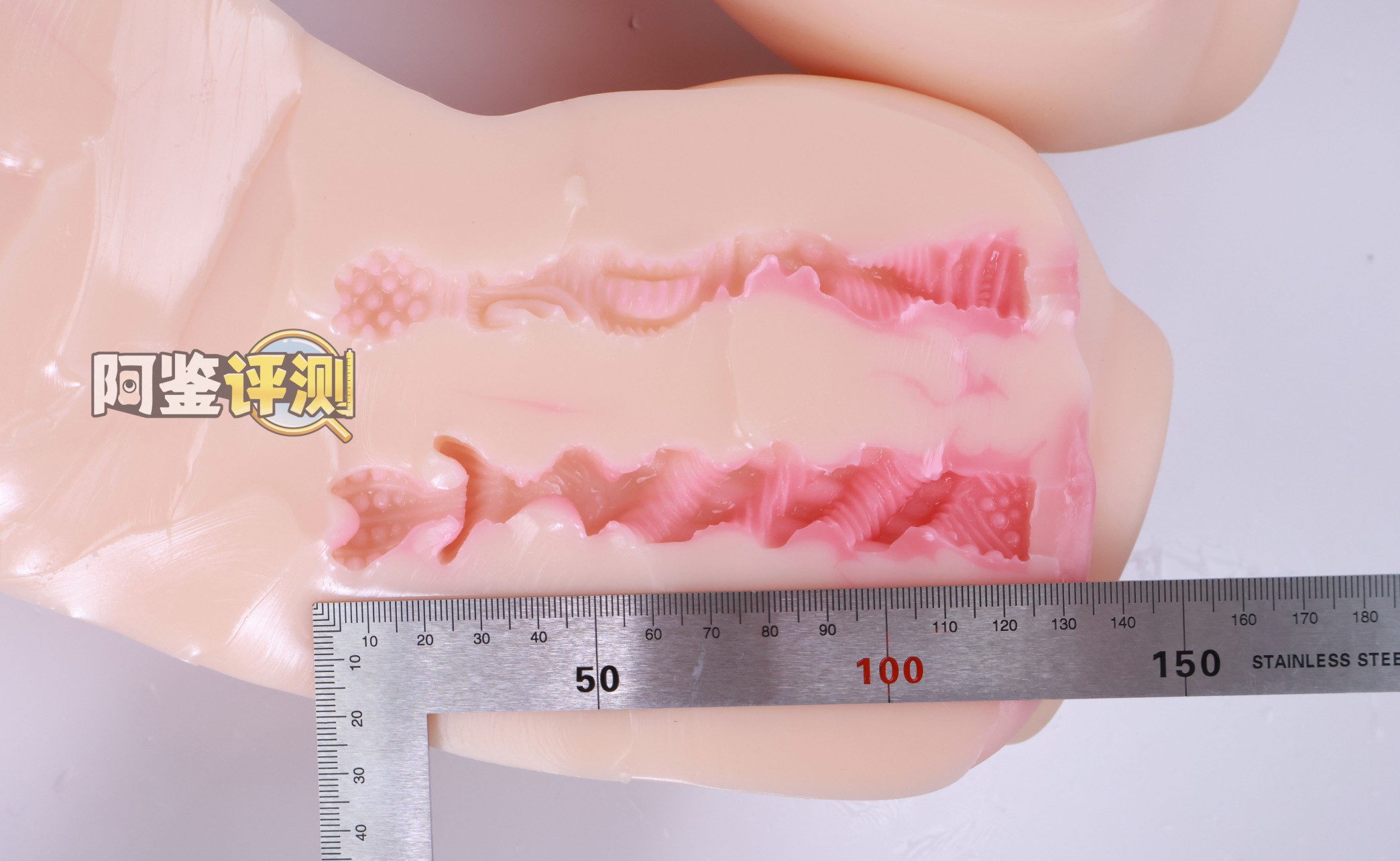 KAGUYANO——“柴慕斯"评测！高硬度的萝莉小身体倒模，你的乳头怎么尖尖的？