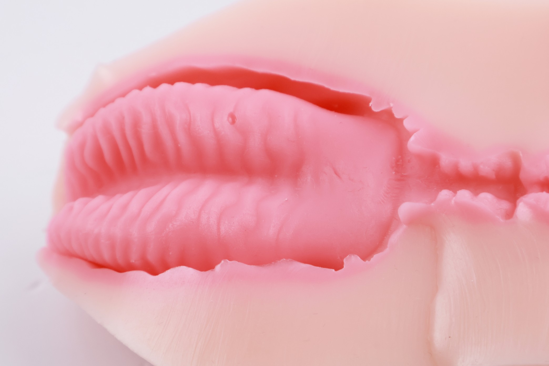 LoveFactor——“完堕肉舌”评测！碧池系真空口交造型！大舌头+深喉感简单粗暴