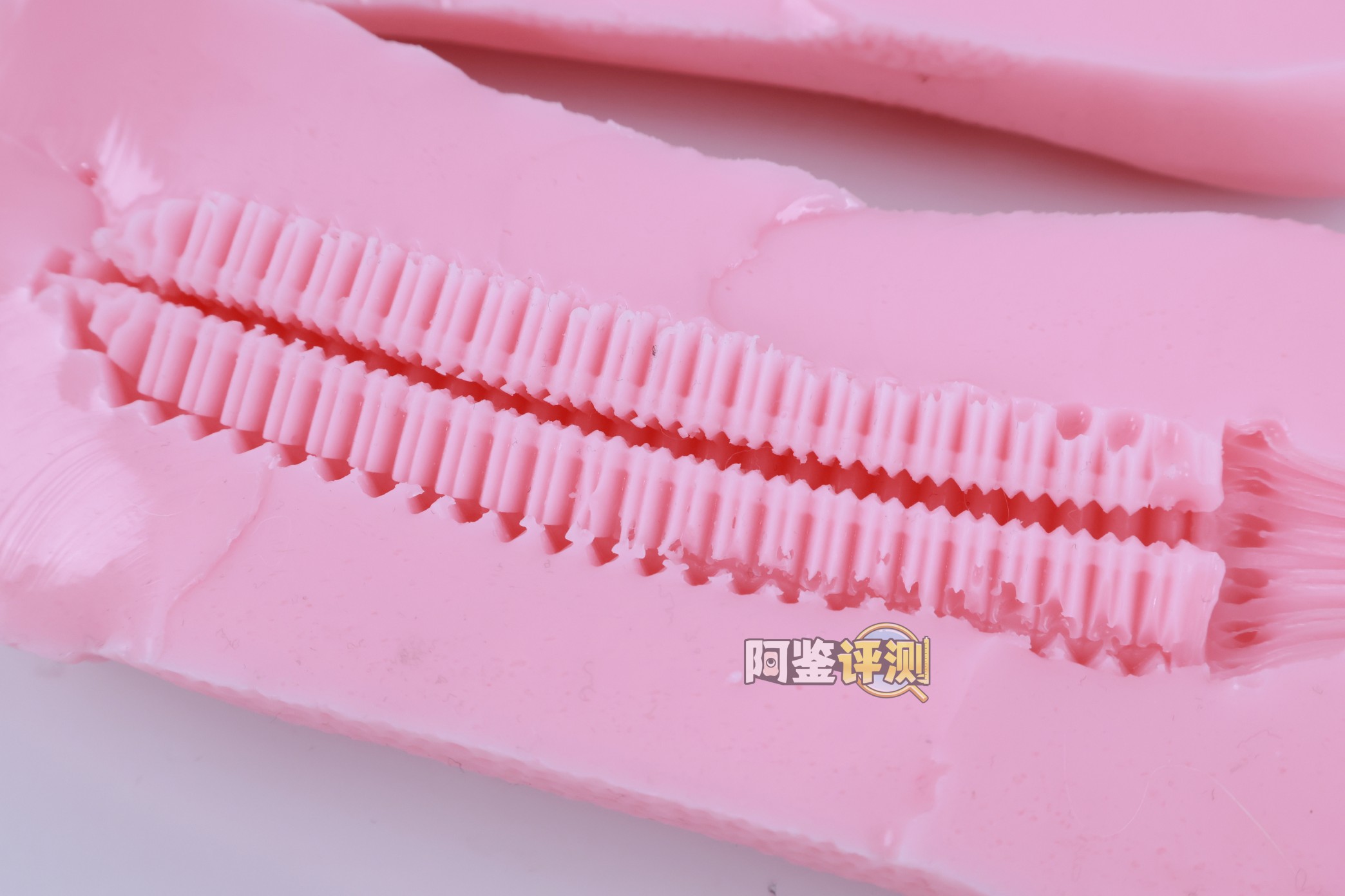 RIDE JAPAN——“蝴蝶螺旋”评测！内层结构虽然精致，但实际使用起来是非常单调的横纹