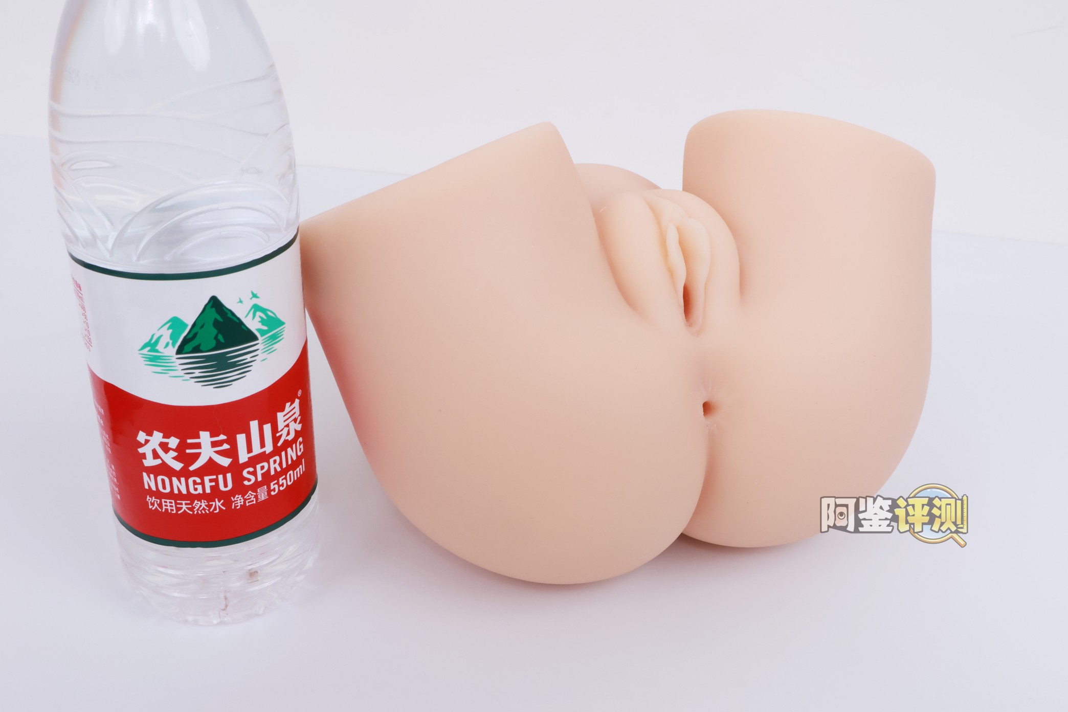 OK——“地雷系彼女”评测！硬度如此高的小臀模，撞起来的感觉像是”以卵击石“.....