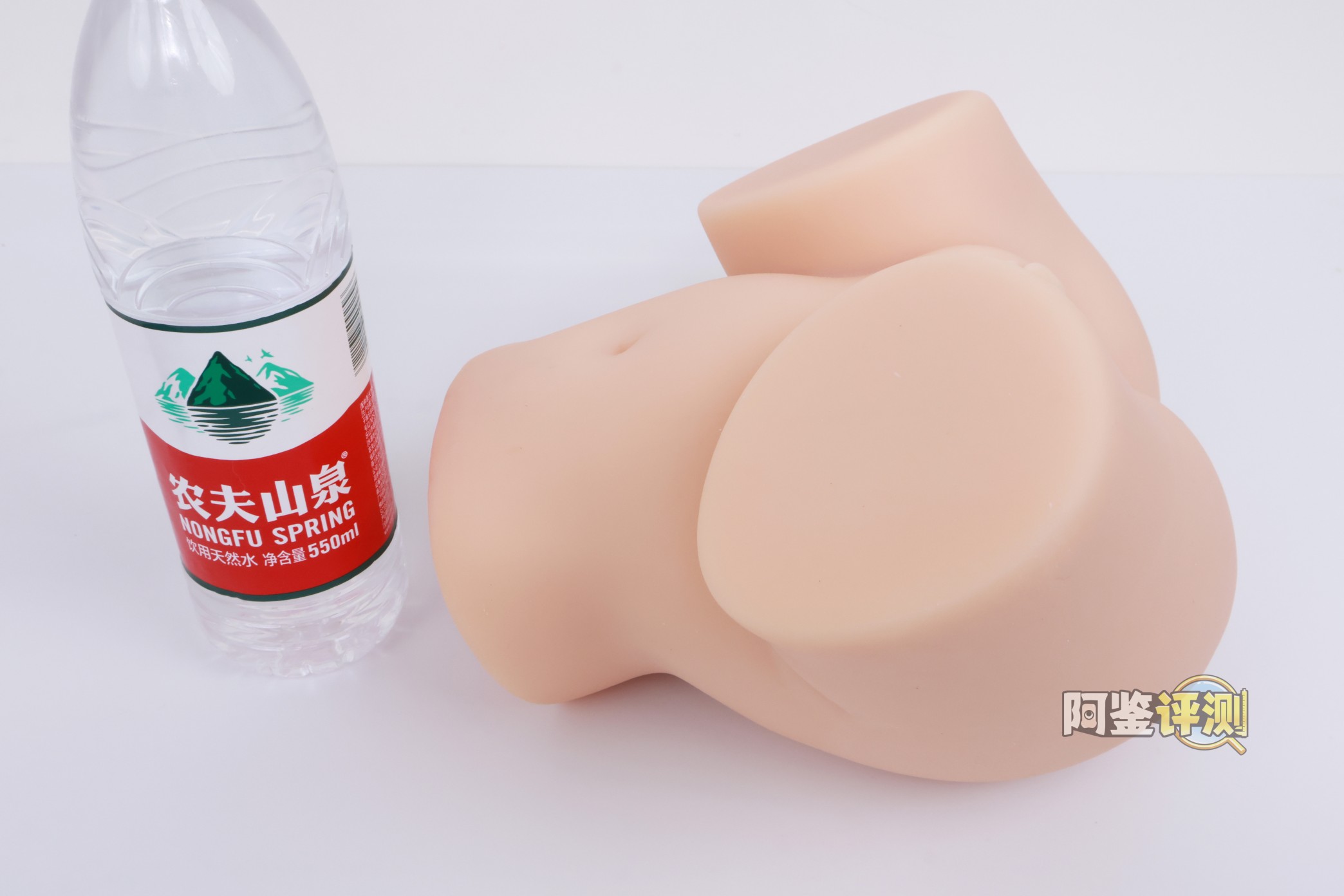 OK——“地雷系彼女”评测！硬度如此高的小臀模，撞起来的感觉像是”以卵击石“.....