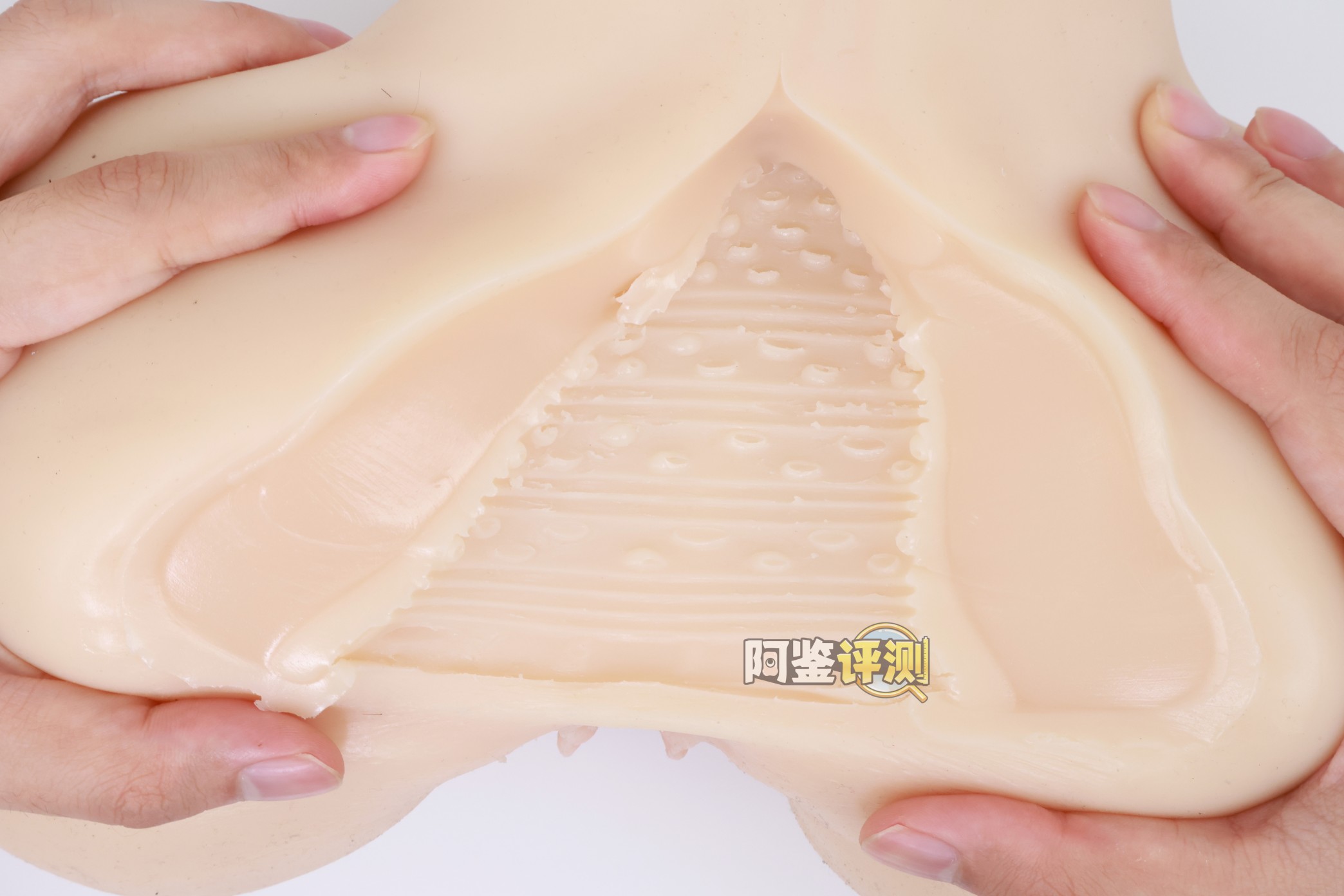 COC——“黄油小姐”评测!标准PP造型的软填充回弹臀模,会“弹”但是不软的小屁股