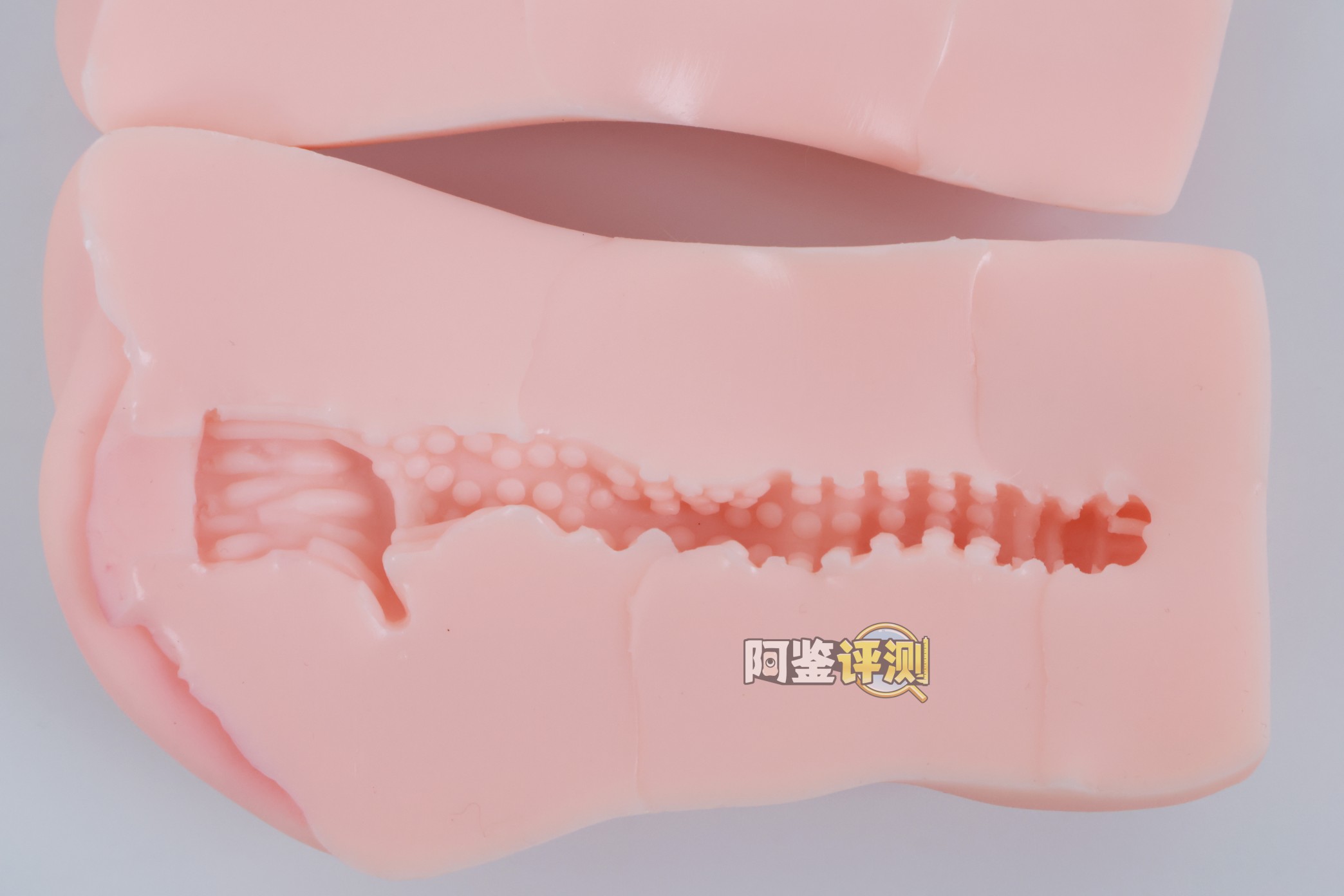 网易春风——“元娘2代（秋冬）”评测！几乎相同的体验和构造，四款区分度极低的“大货感”产品