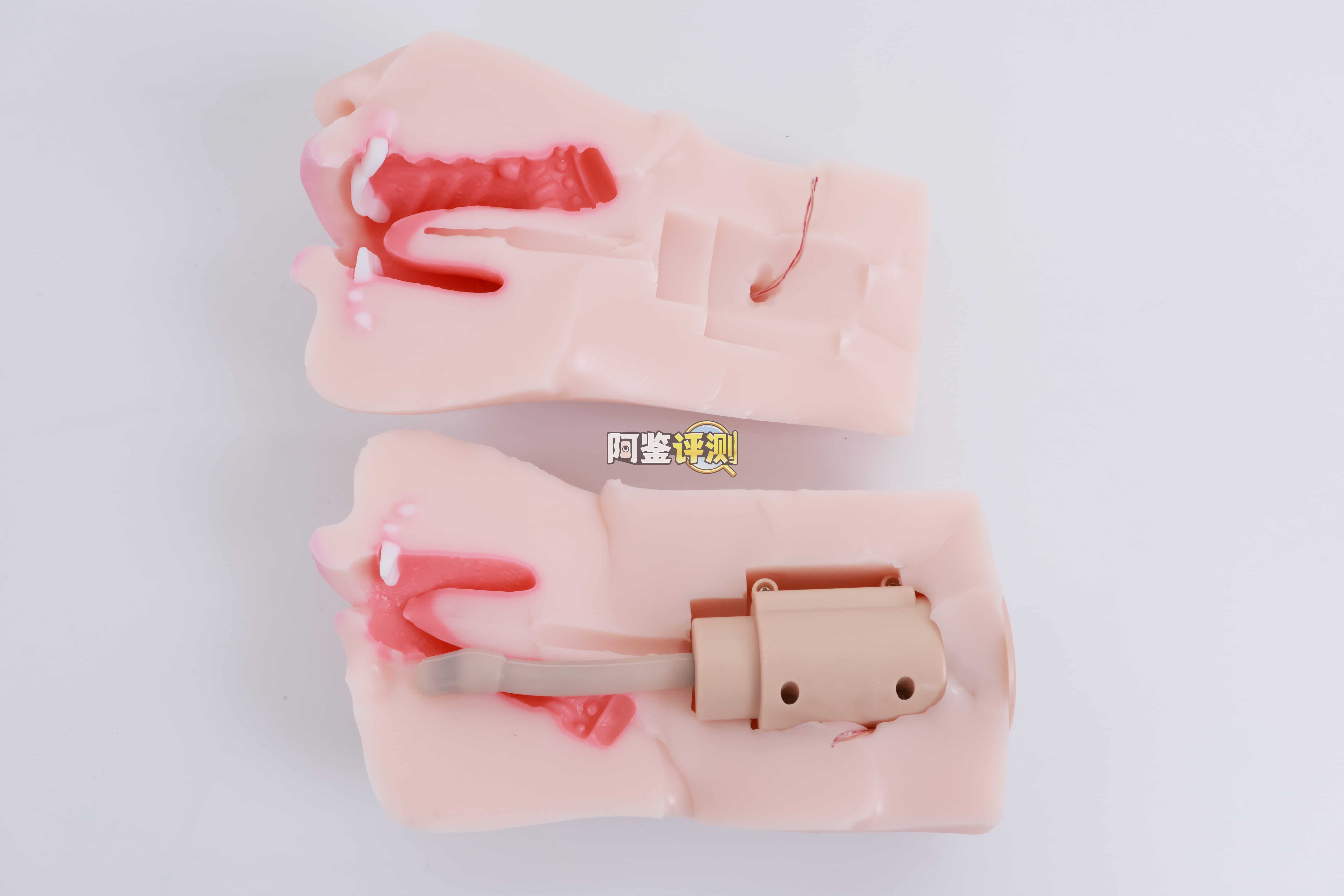 YUU——“饶舌辣妹”评测！噱头就是这个杯子的全部了.....像搞笑玩具一样毫无实用性的产品