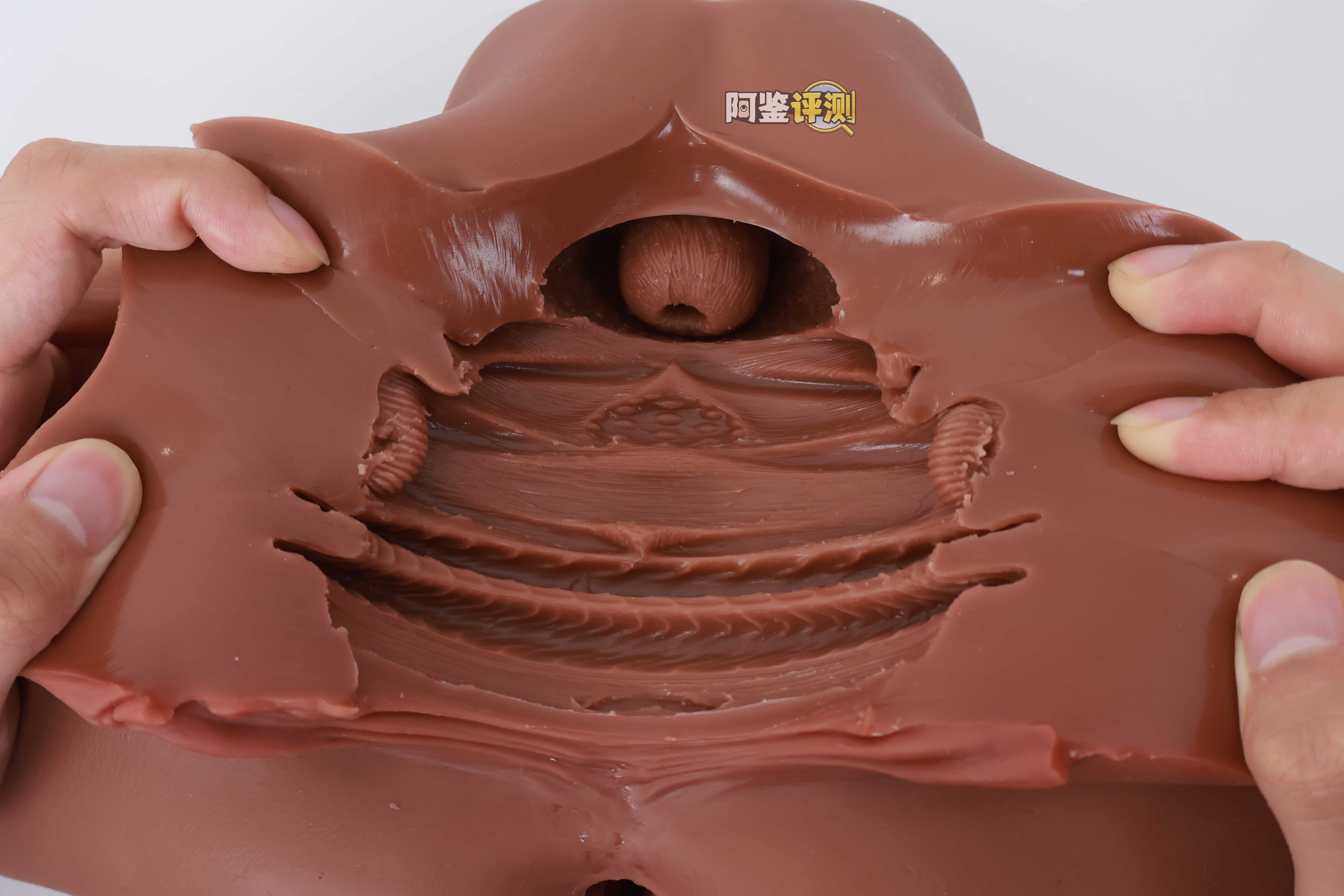 COC——“可可狼姬”评测！褐色黑皮的“成熟型”小屁股倒模，通道的复杂度和姿势兼容性都挺不错