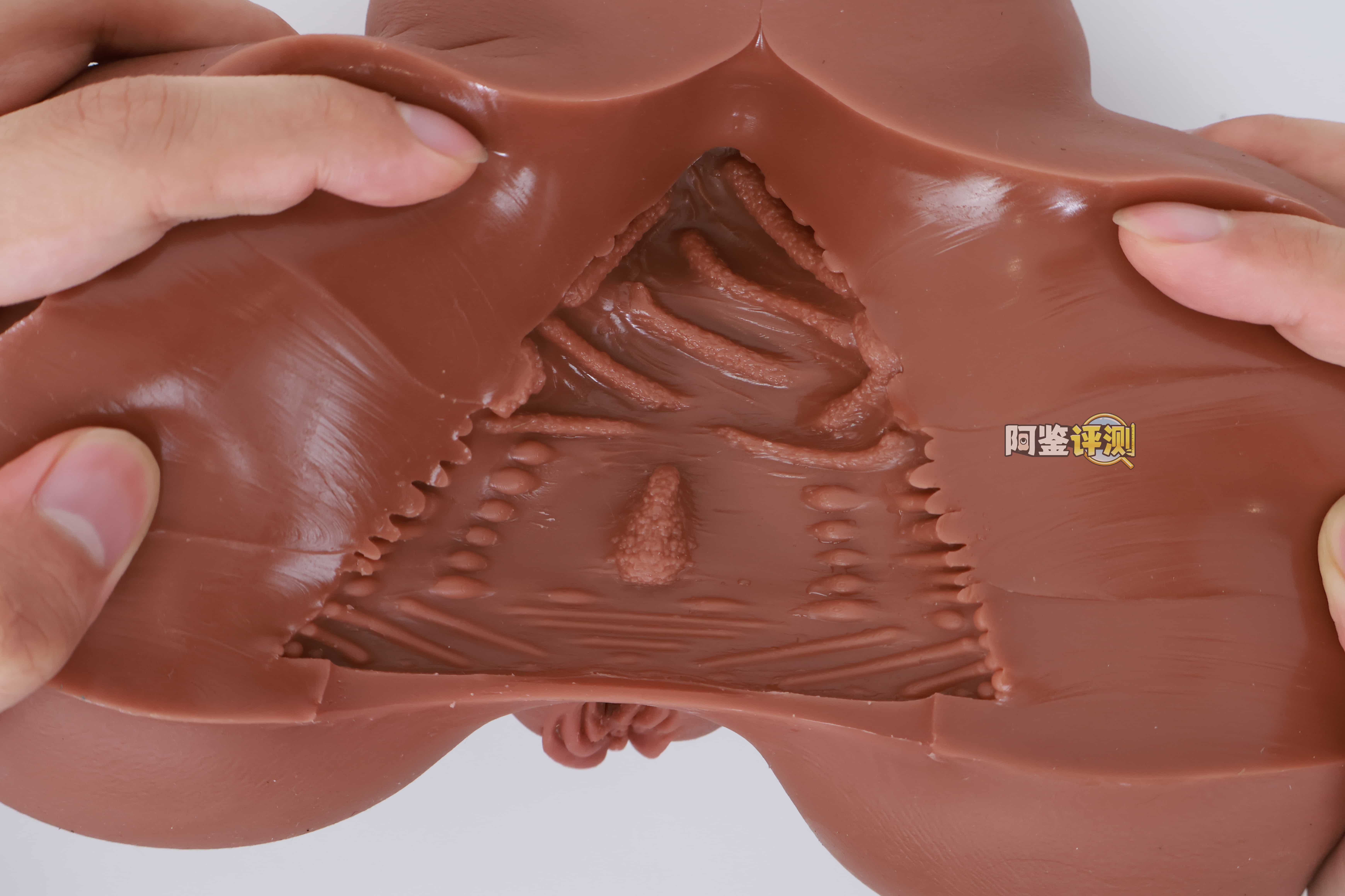 COC——“可可狼姬”评测！褐色黑皮的“成熟型”小屁股倒模，通道的复杂度和姿势兼容性都挺不错