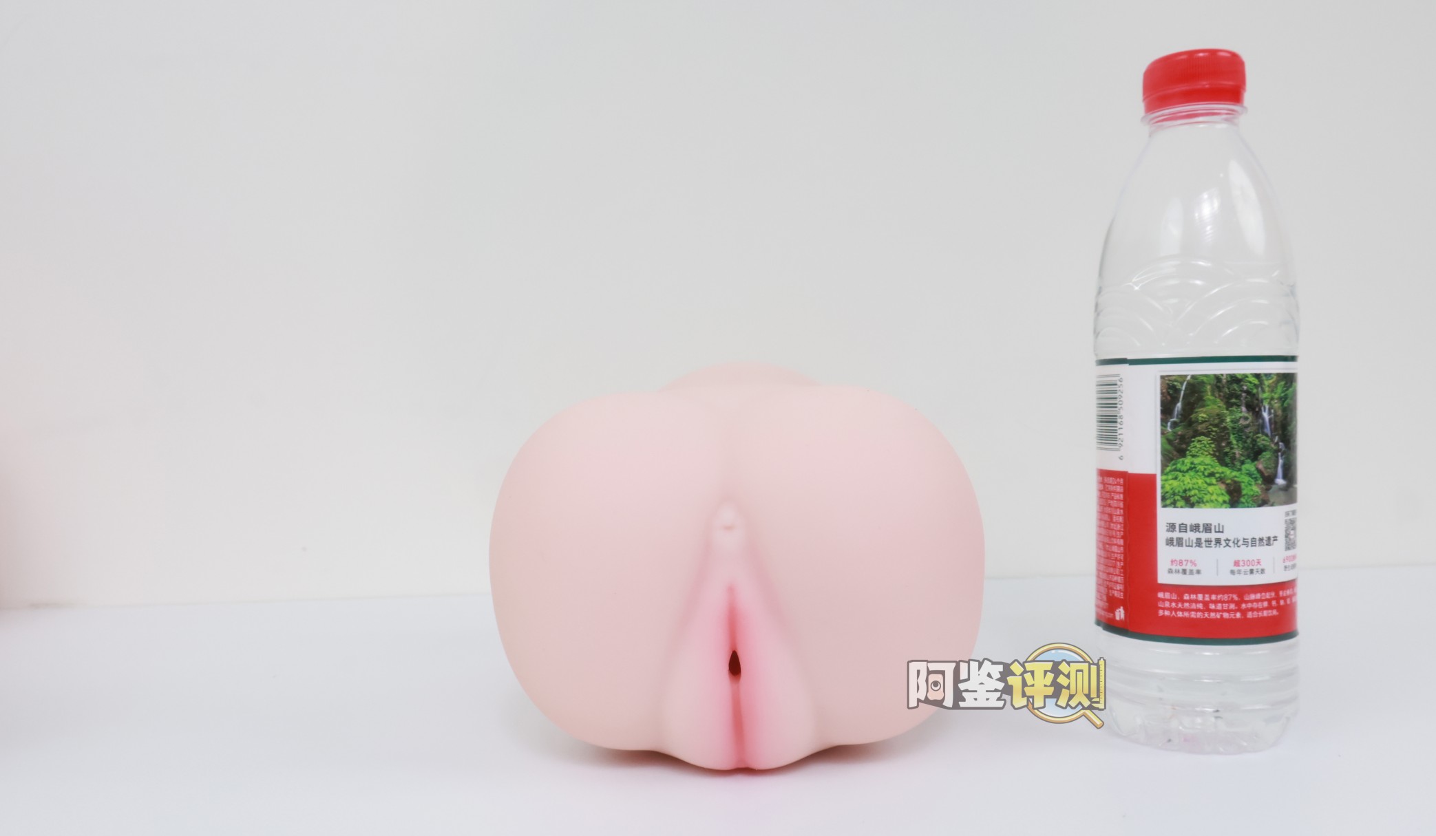 YUU——“内伸缩樱乃酱”评测！胖乎乎的传统派活塞型电动杯，能力综合但是缺乏亮点