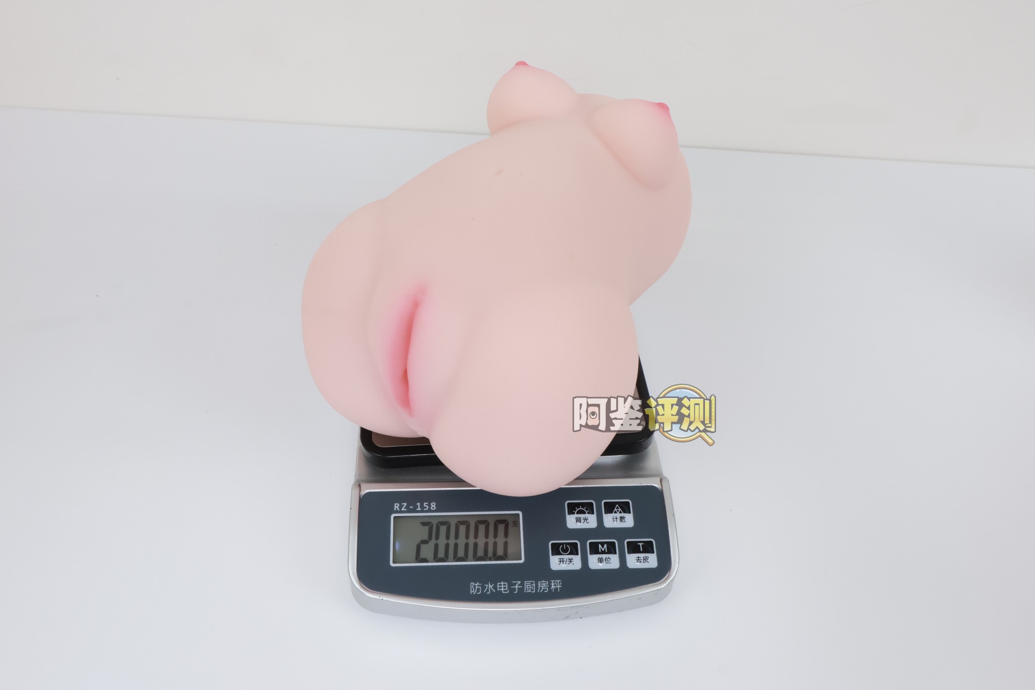 YUU——“内伸缩樱乃酱”评测！胖乎乎的传统派活塞型电动杯，能力综合但是缺乏亮点