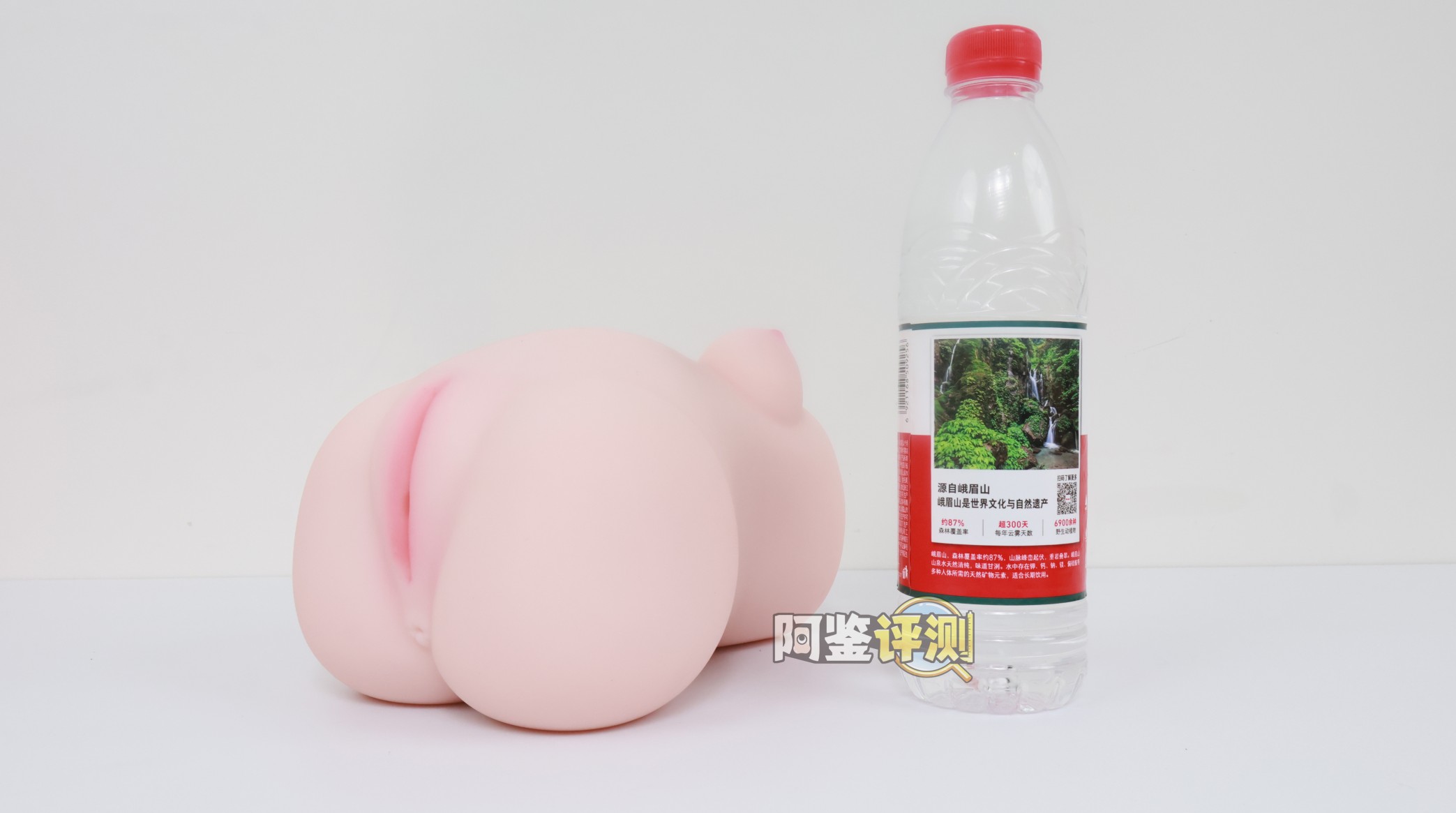 YUU——“内伸缩樱乃酱”评测！胖乎乎的传统派活塞型电动杯，能力综合但是缺乏亮点