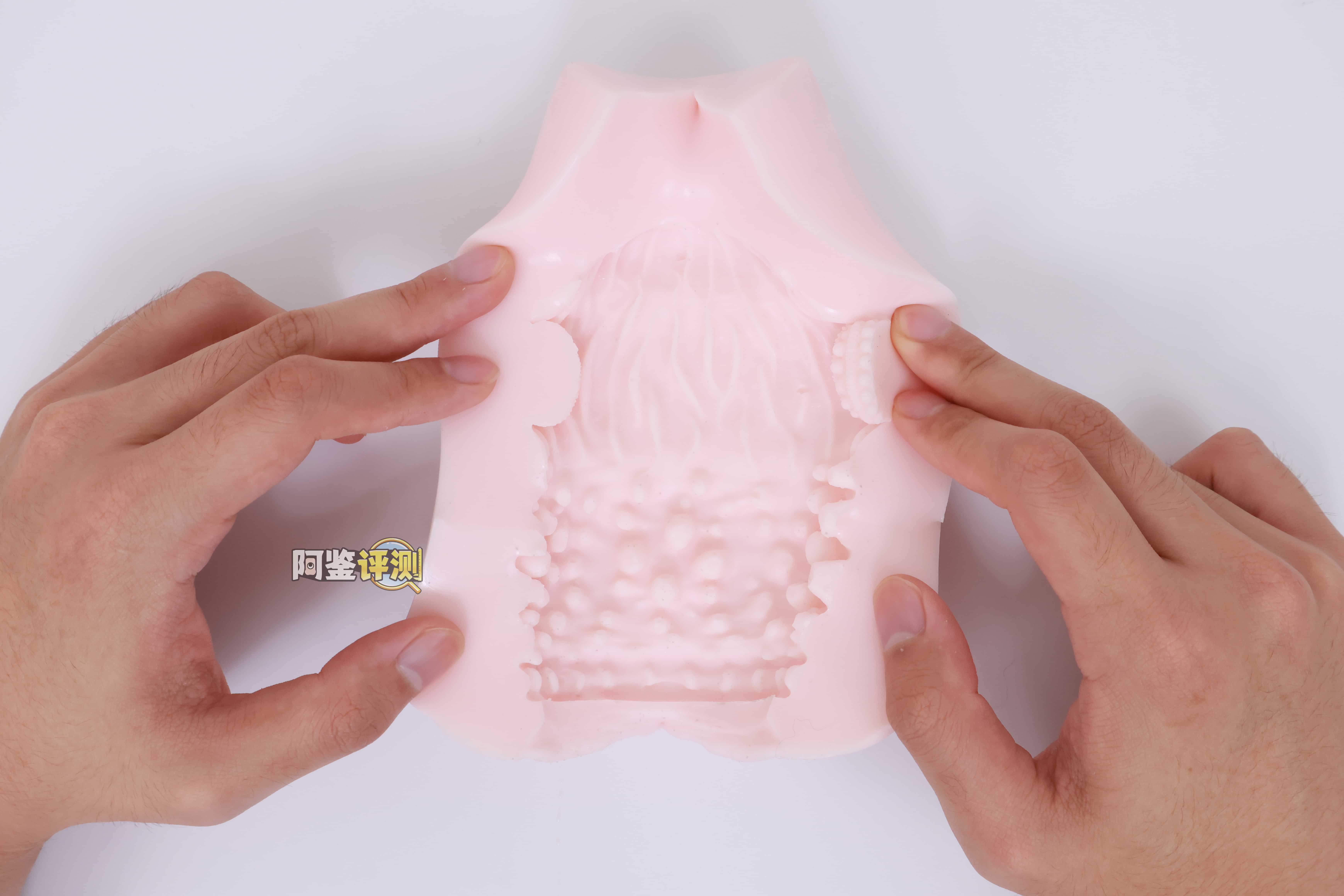 MODE——“纯白花嫁”评测！这样极端的“硬+窄”的设计，简直是专门设计给牛牛的刑具...