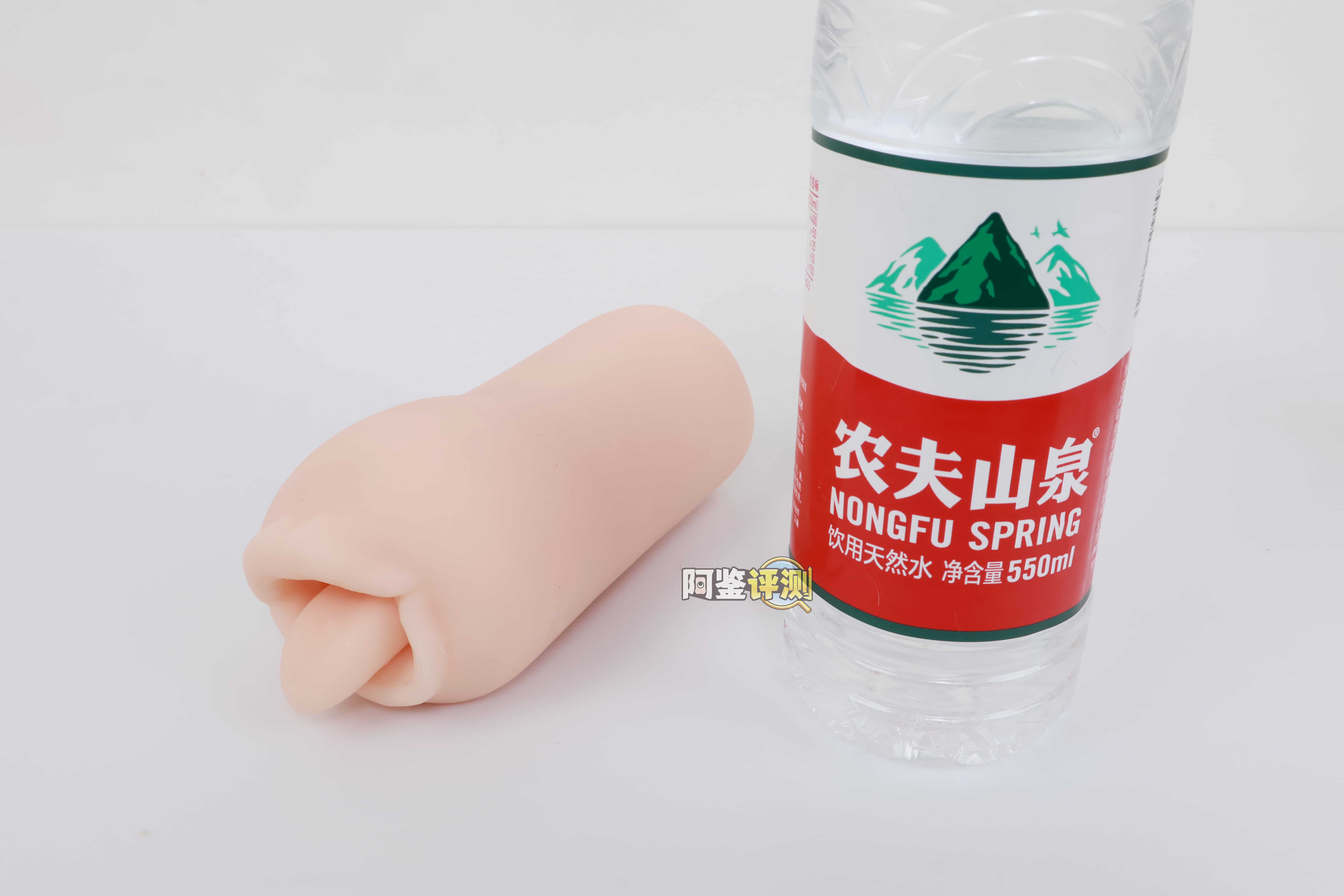 A-one——"长舌辣妹"评测！超级光滑的平整长舌头，刺激度实在是太低了