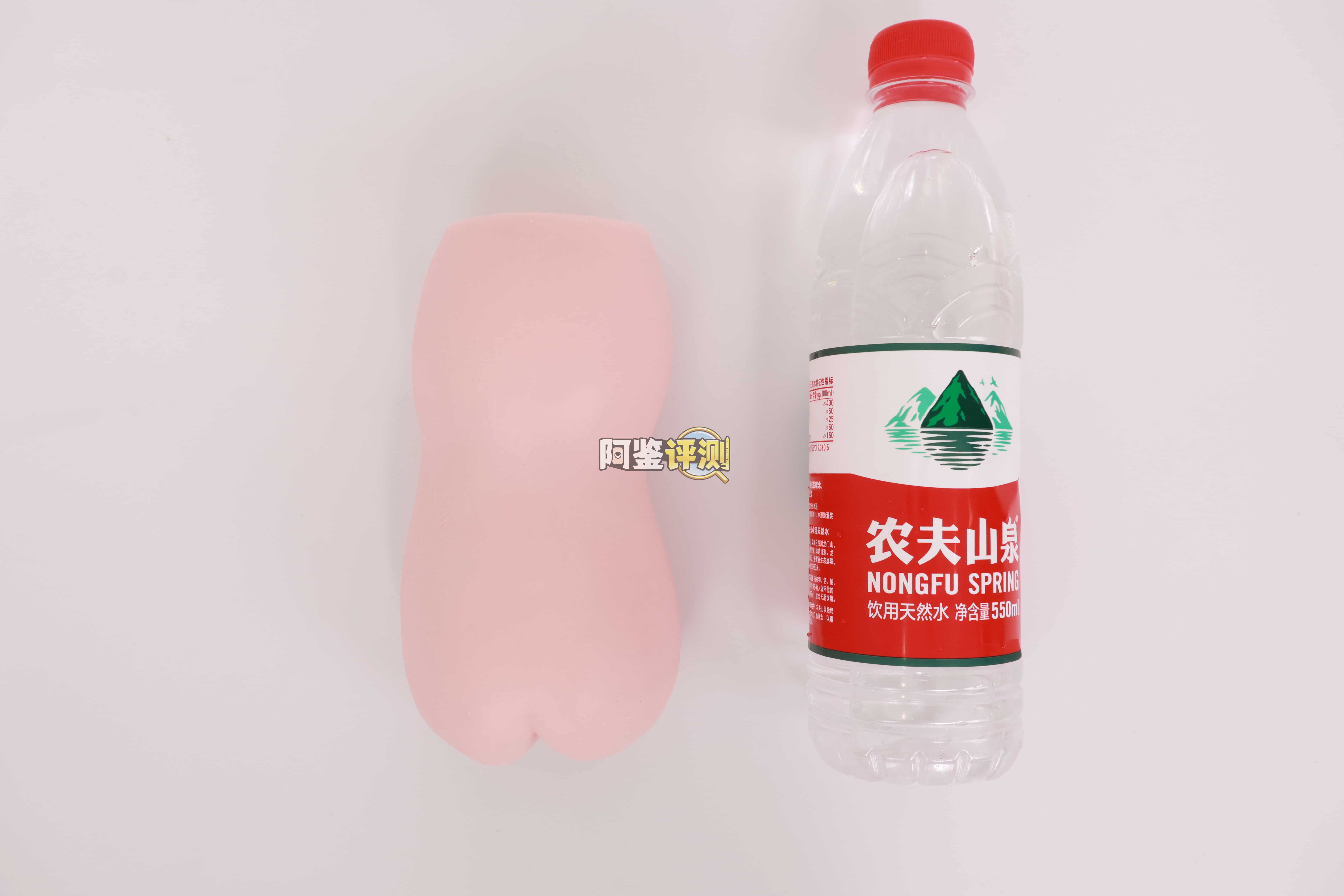 魔眼——"acme hacks（软）"评测！超猎奇的结构用起来居然是丝滑的仿真感，不过大开口的设计露出来的油太多了