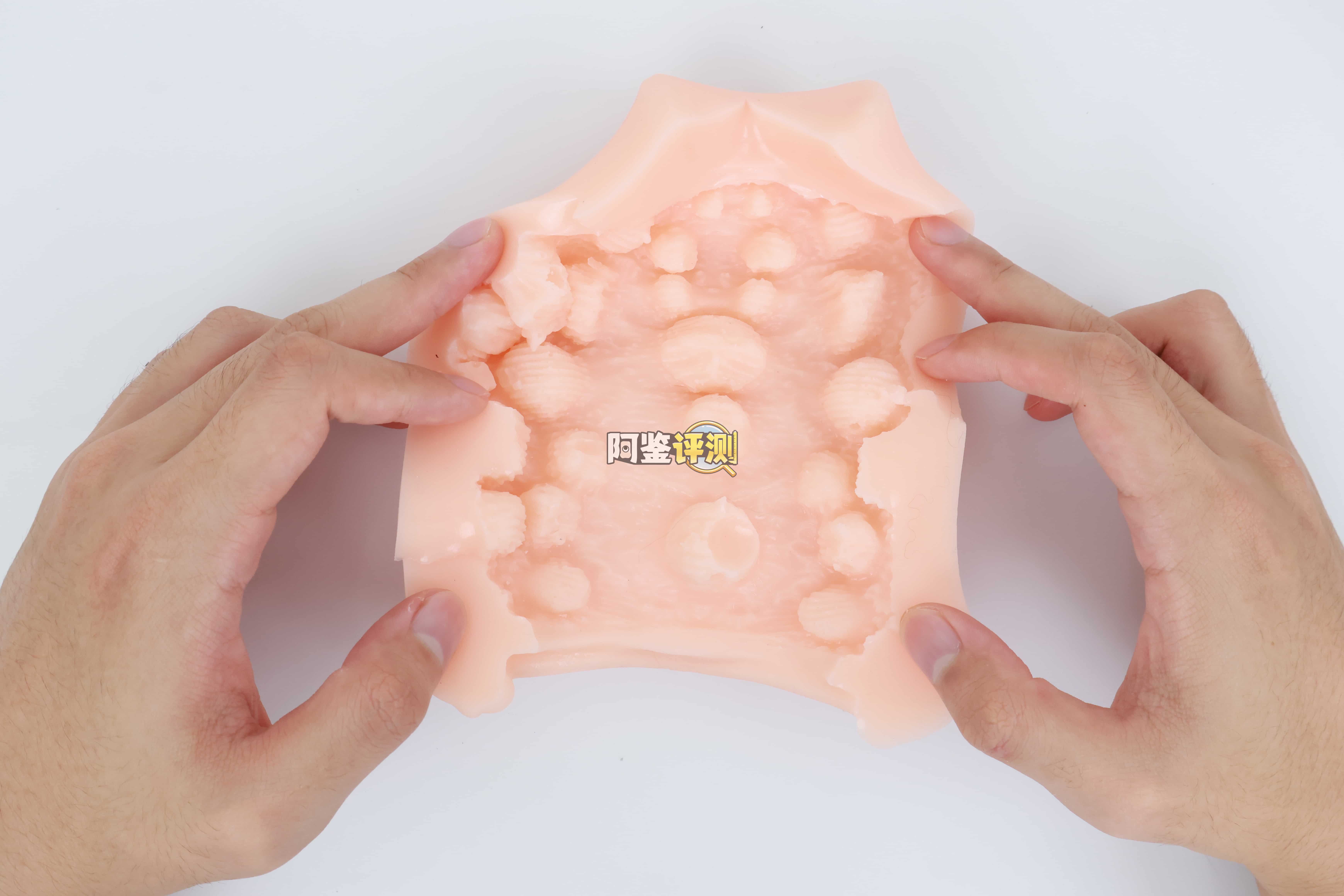 汤玛托易士——"精灵性活"评测!虽然结构上都是充满异物感大球结构,但相比TENGA的海洋球还是差了太多了