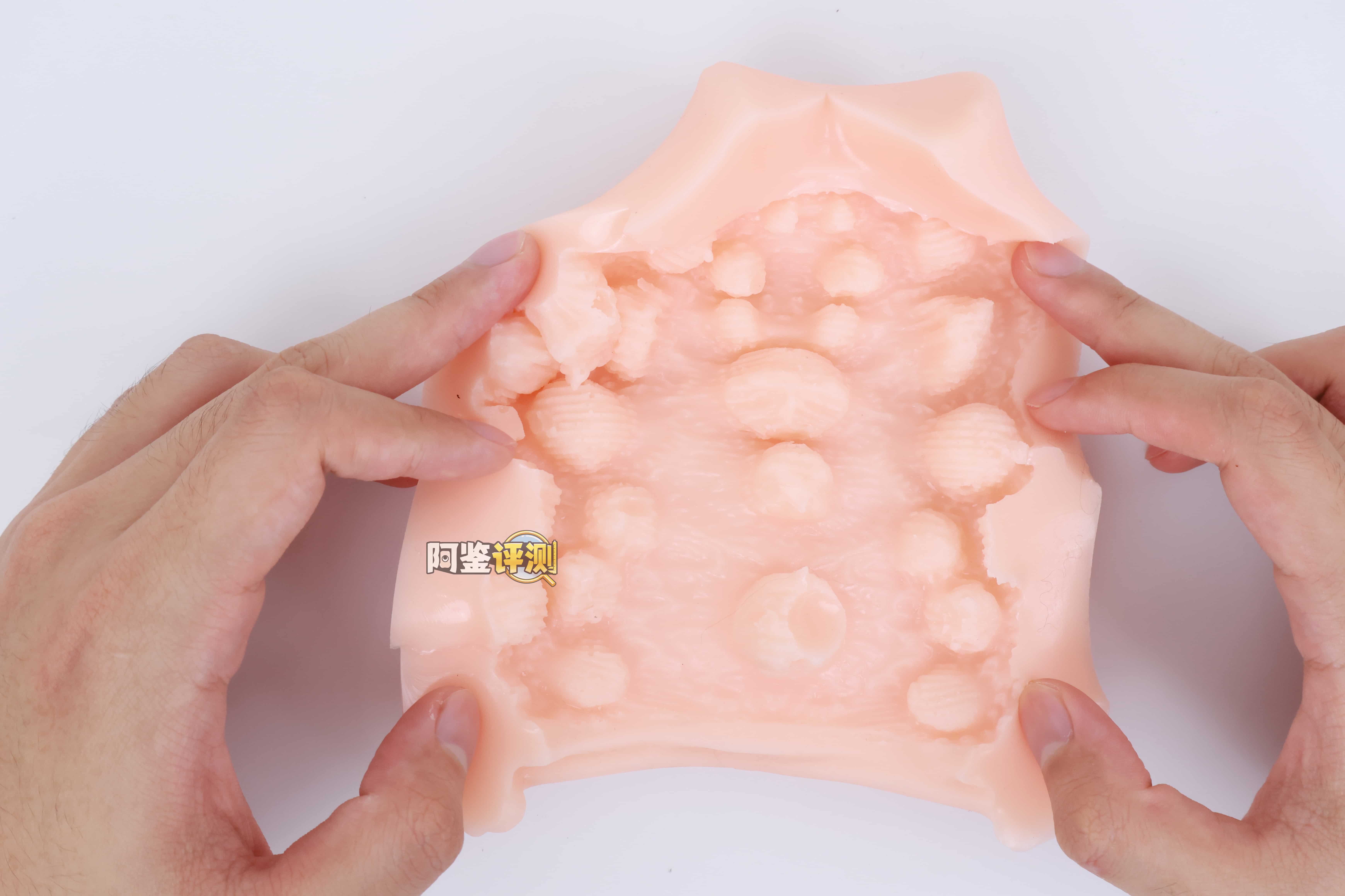 汤玛托易士——"精灵性活"评测！虽然结构上都是充满异物感大球结构，但相比TENGA的海洋球还是差了太多了
