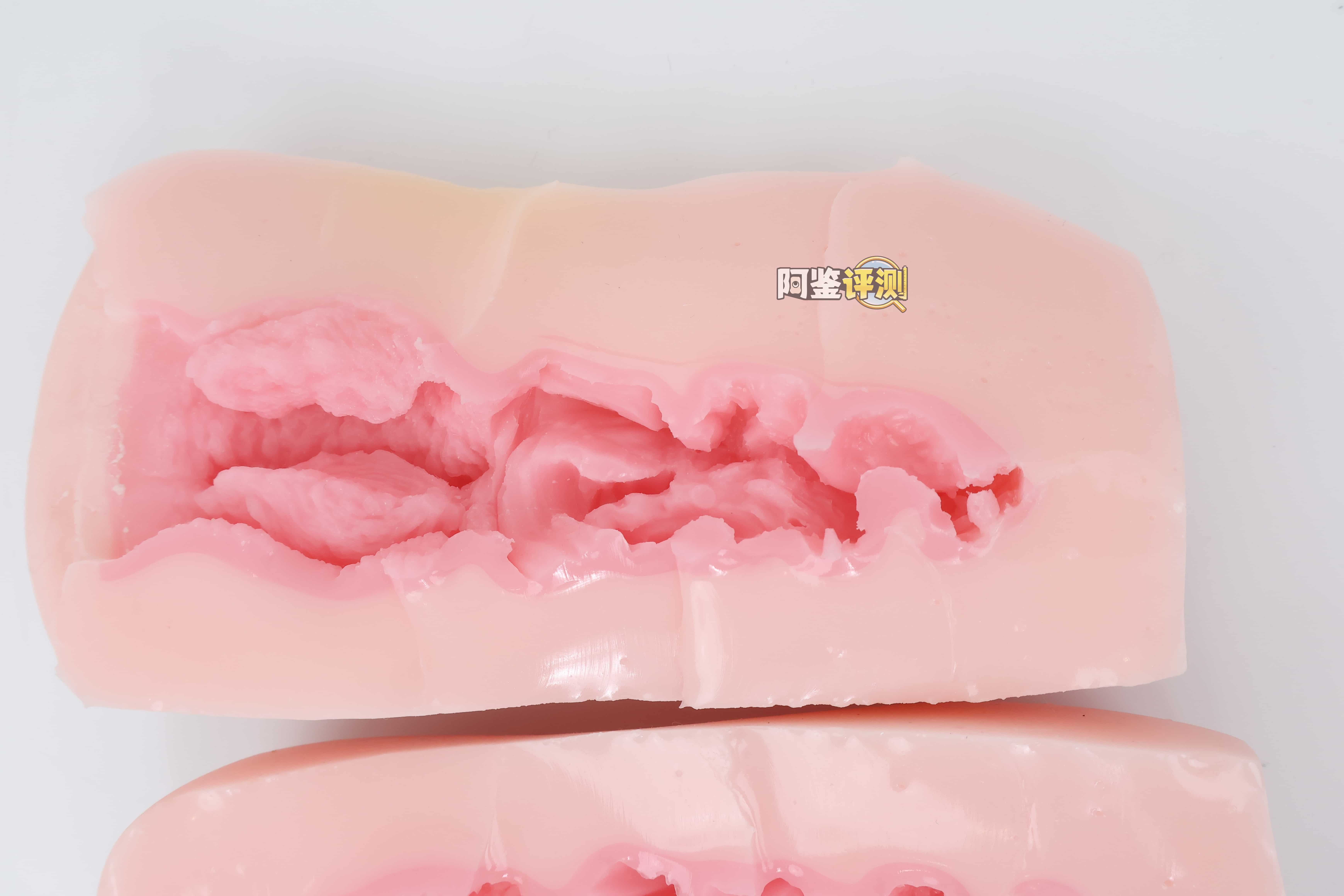 魔眼——"acme hacks（软）"评测！超猎奇的结构用起来居然是丝滑的仿真感，不过大开口的设计露出来的油太多了