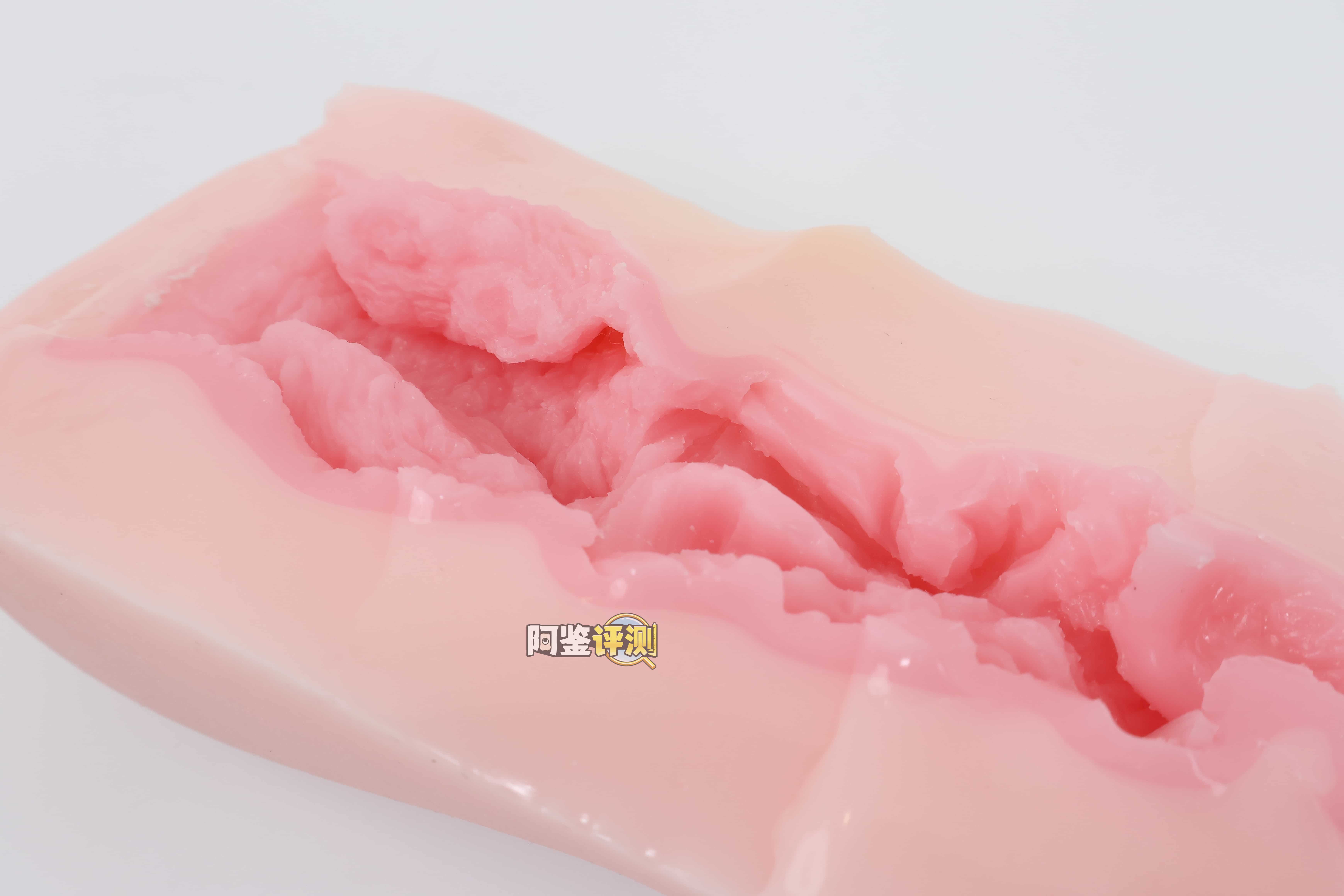 魔眼——"acme hacks（软）"评测！超猎奇的结构用起来居然是丝滑的仿真感，不过大开口的设计露出来的油太多了